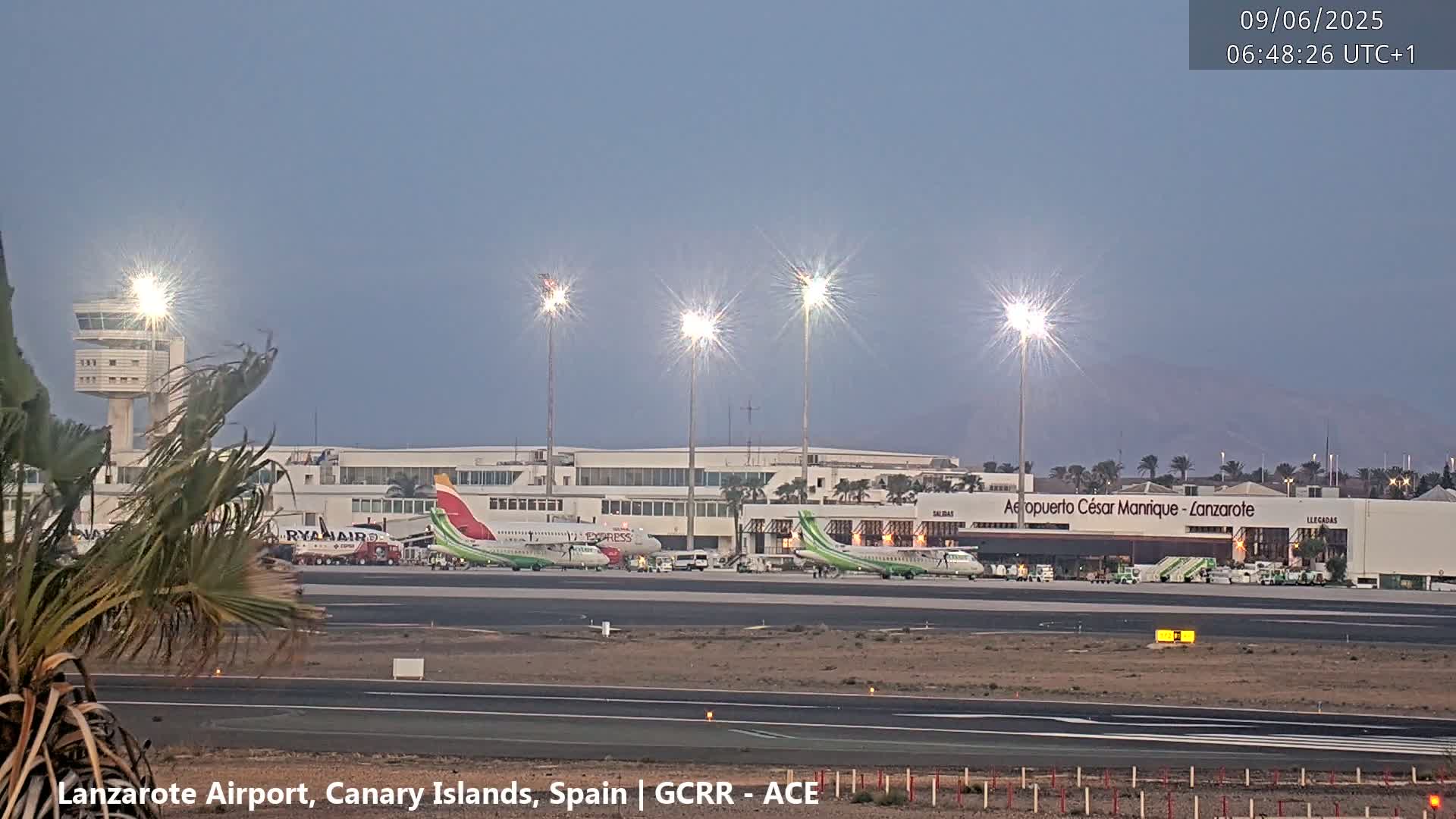 Lanzarote Airport from Inside Live Cam - Las Palmas , Canary Islands ,  Spain