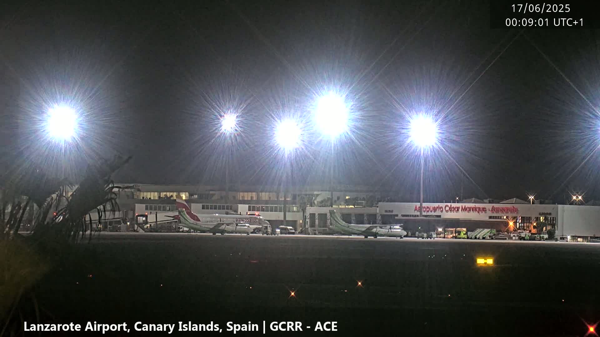 Lanzarote Airport from Inside Live Cam ACE/GCRR - Las Palmas , Canary Islands ,  Spain