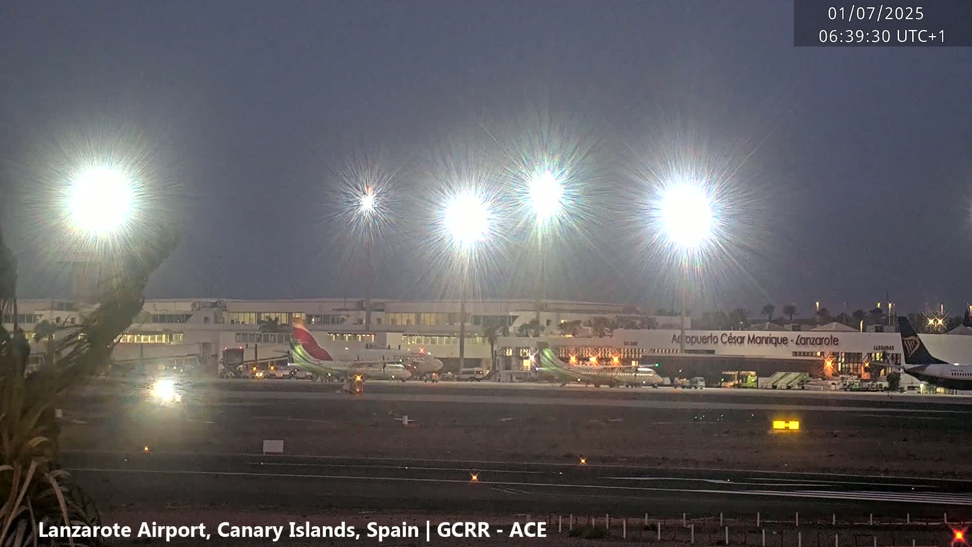 Lanzarote Airport from Inside Live Cam ACE/GCRR - Las Palmas , Canary Islands ,  Spain