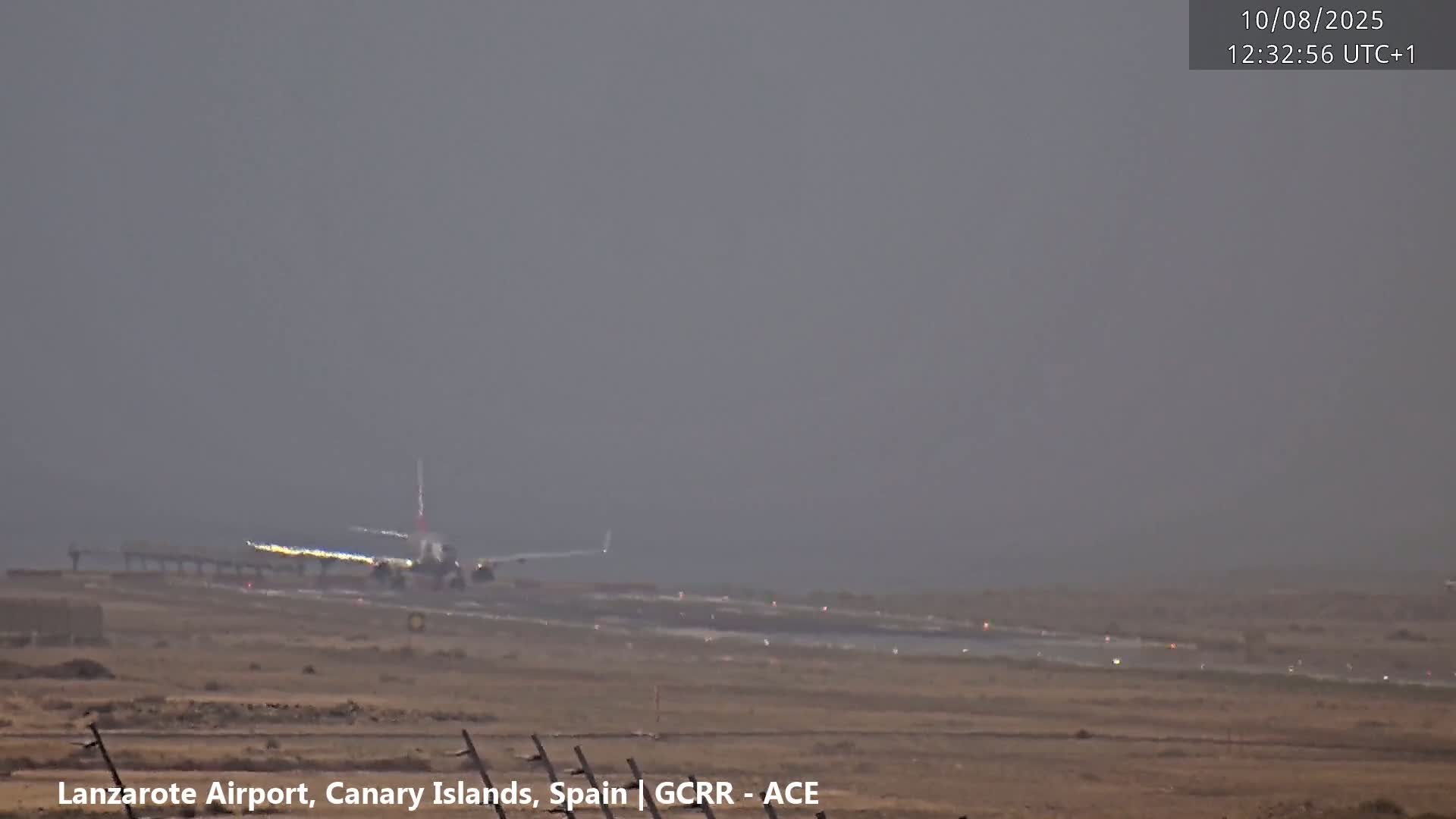 Lanzarote Airport from Inside Live Cam ACE/GCRR - Las Palmas , Canary Islands ,  Spain