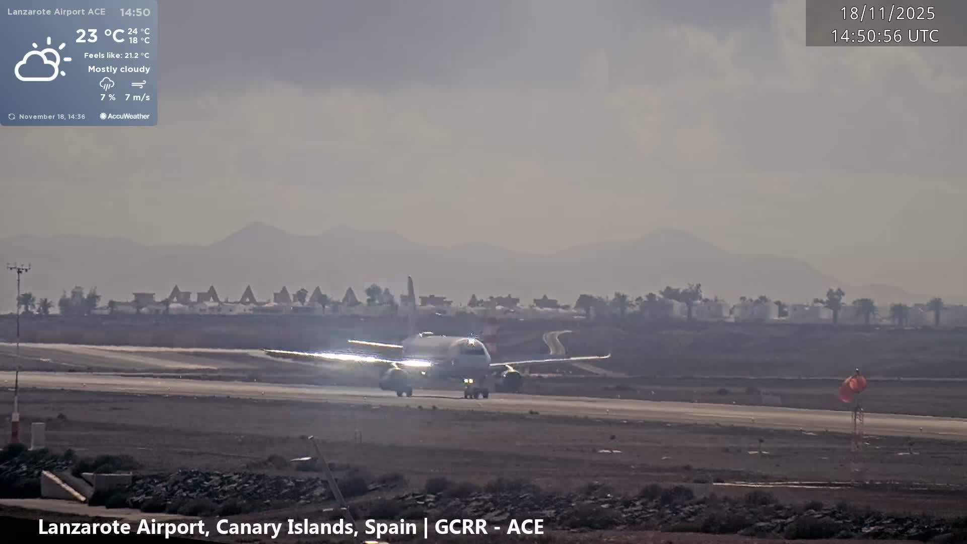 Lanzarote Airport from Inside Live Cam ACE/GCRR - Las Palmas , Canary Islands ,  Spain