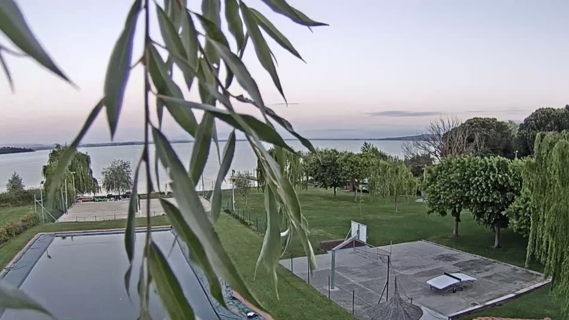 Lago Trasimeno Lake from Castiglione del Lago Live Cam - Castiglione del Lago, Umbria, Italy