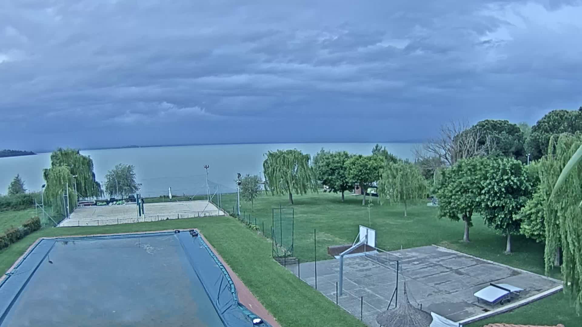 Lago Trasimeno Lake from Castiglione del Lago Live Cam - Castiglione del Lago, Umbria, Italy