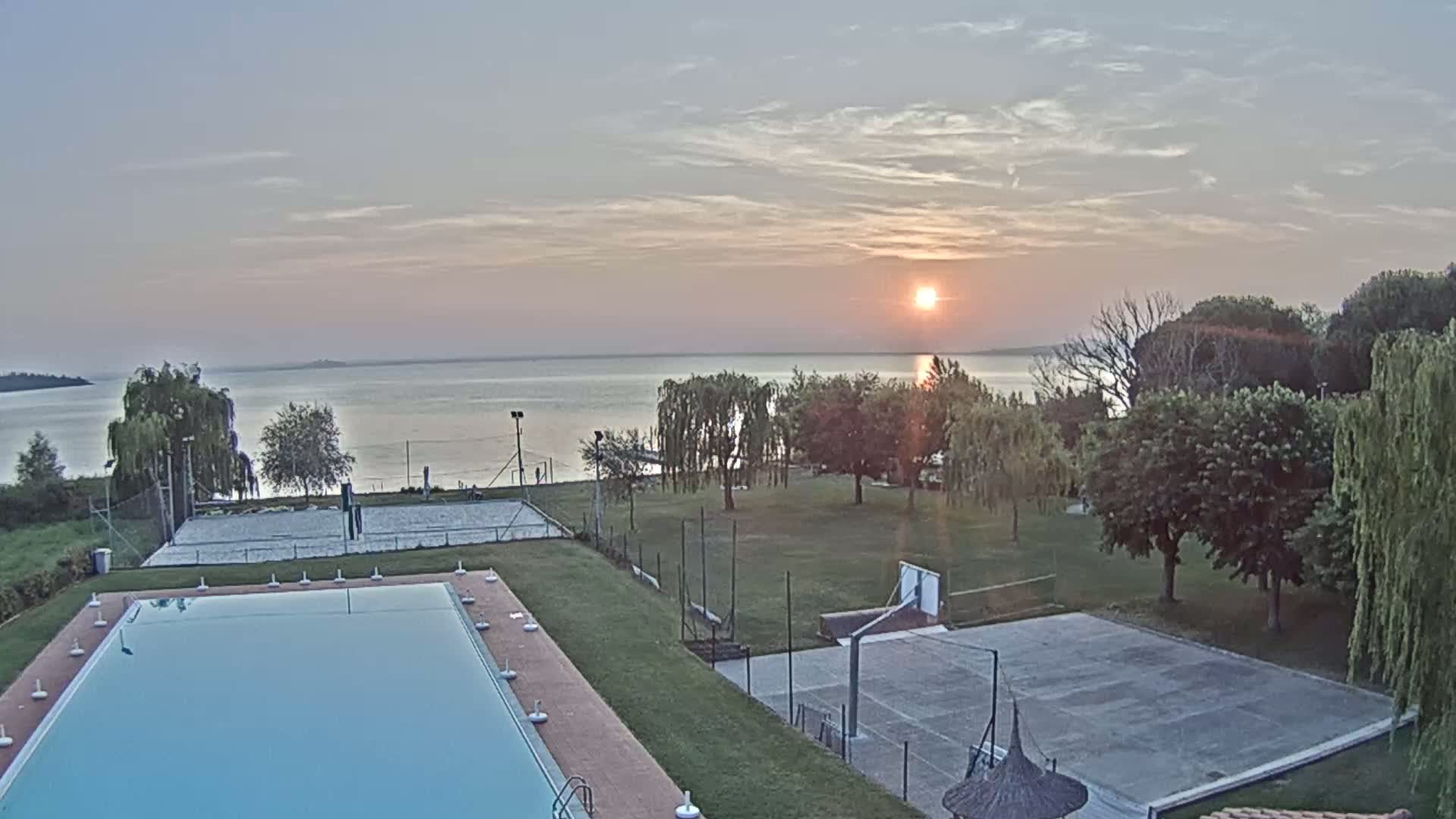 Lago Trasimeno Lake from Castiglione del Lago Live Cam - Castiglione del Lago, Umbria, Italy
