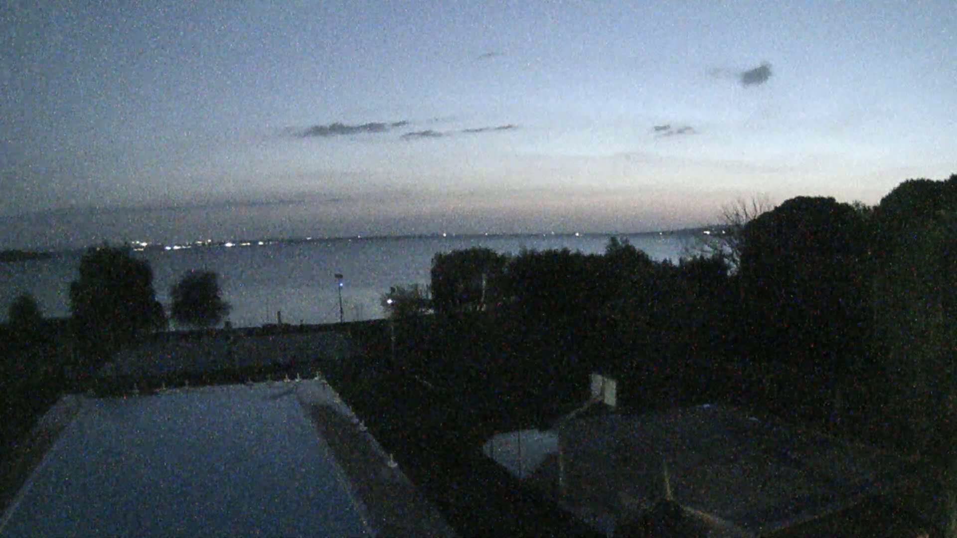 Lago Trasimeno Lake from Castiglione del Lago Live Cam - Castiglione del Lago, Umbria, Italy