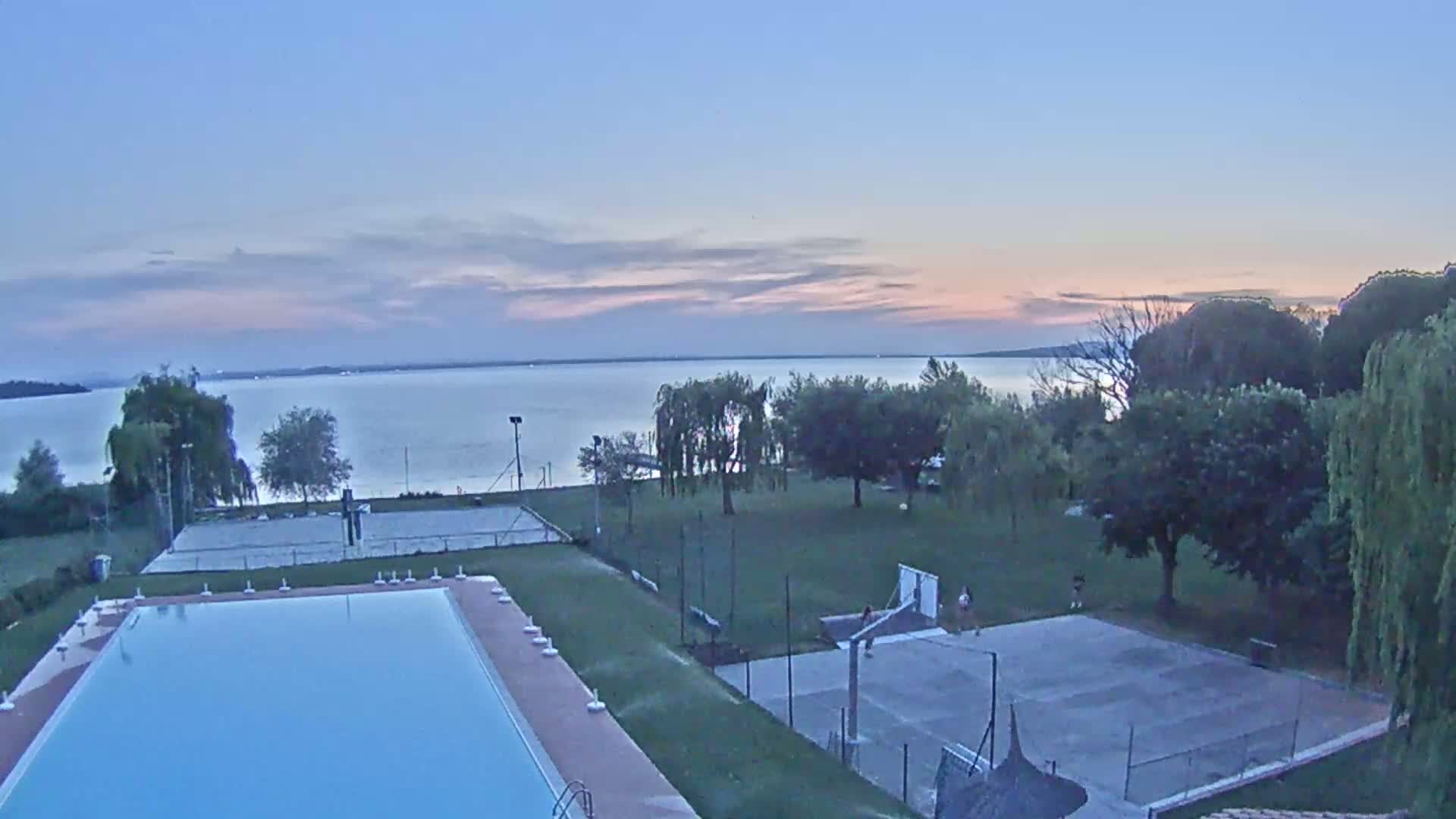 Lago Trasimeno Lake from Castiglione del Lago Live Cam - Castiglione del Lago, Umbria, Italy