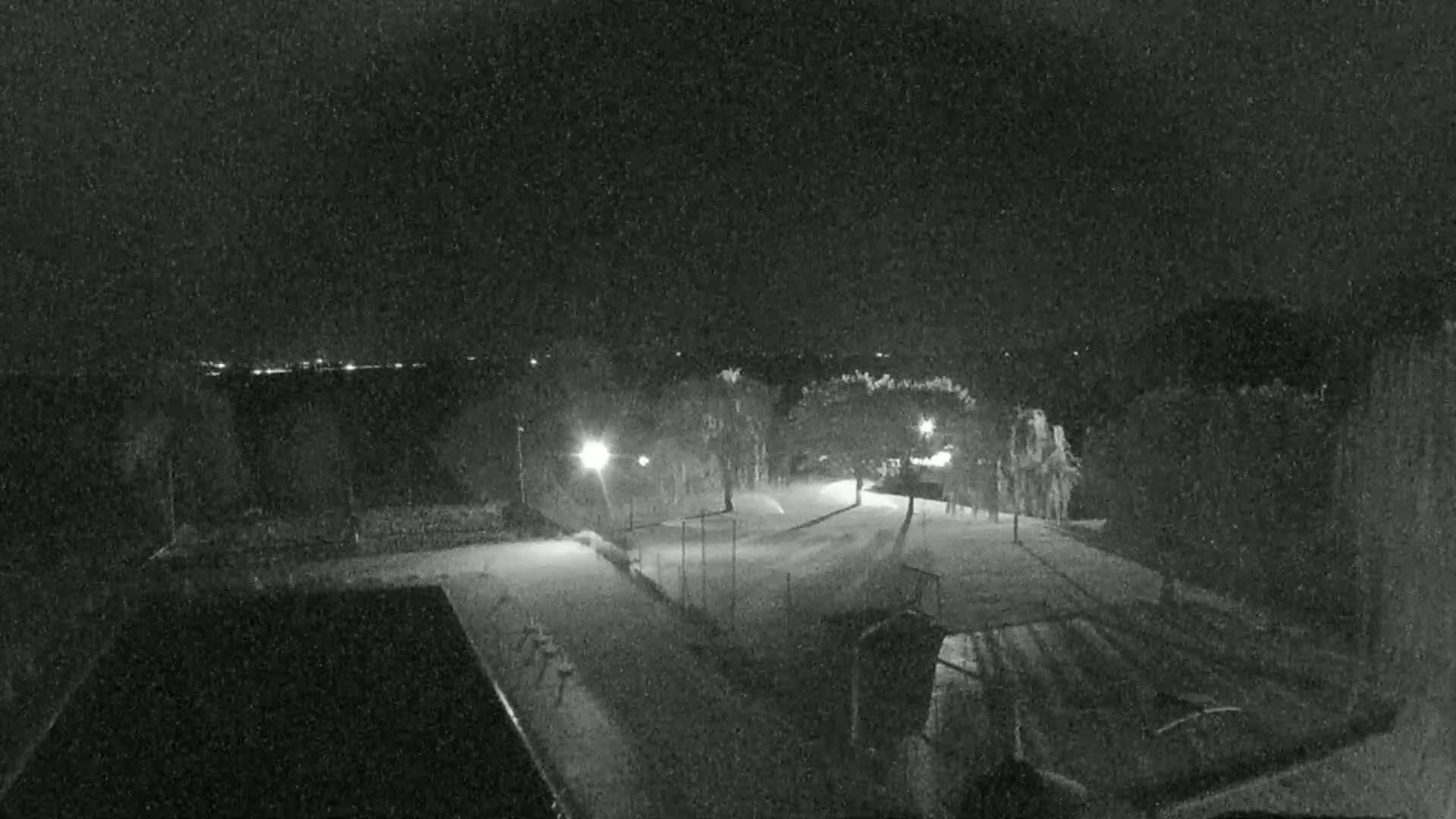 Lago Trasimeno Lake from Castiglione del Lago Live Cam - Castiglione del Lago, Umbria, Italy