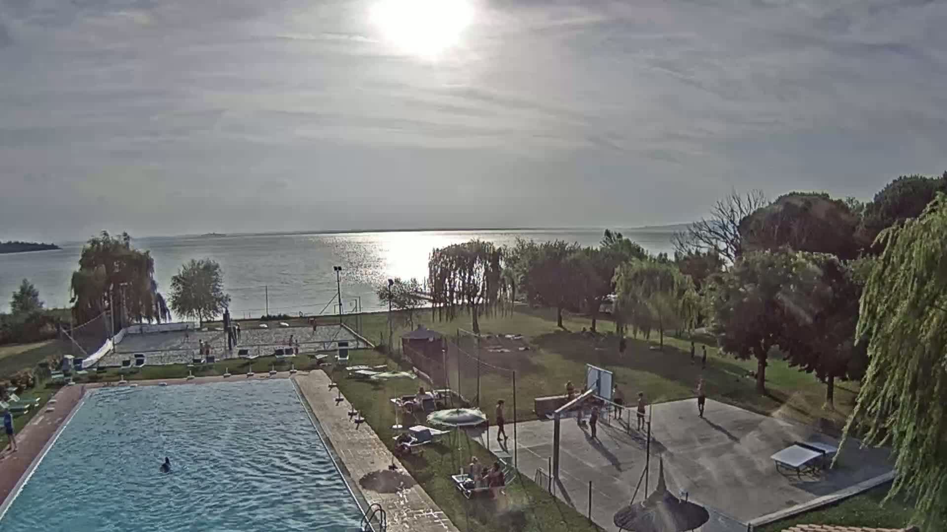 Lago Trasimeno Lake from Castiglione del Lago Live Cam - Castiglione del Lago, Umbria, Italy