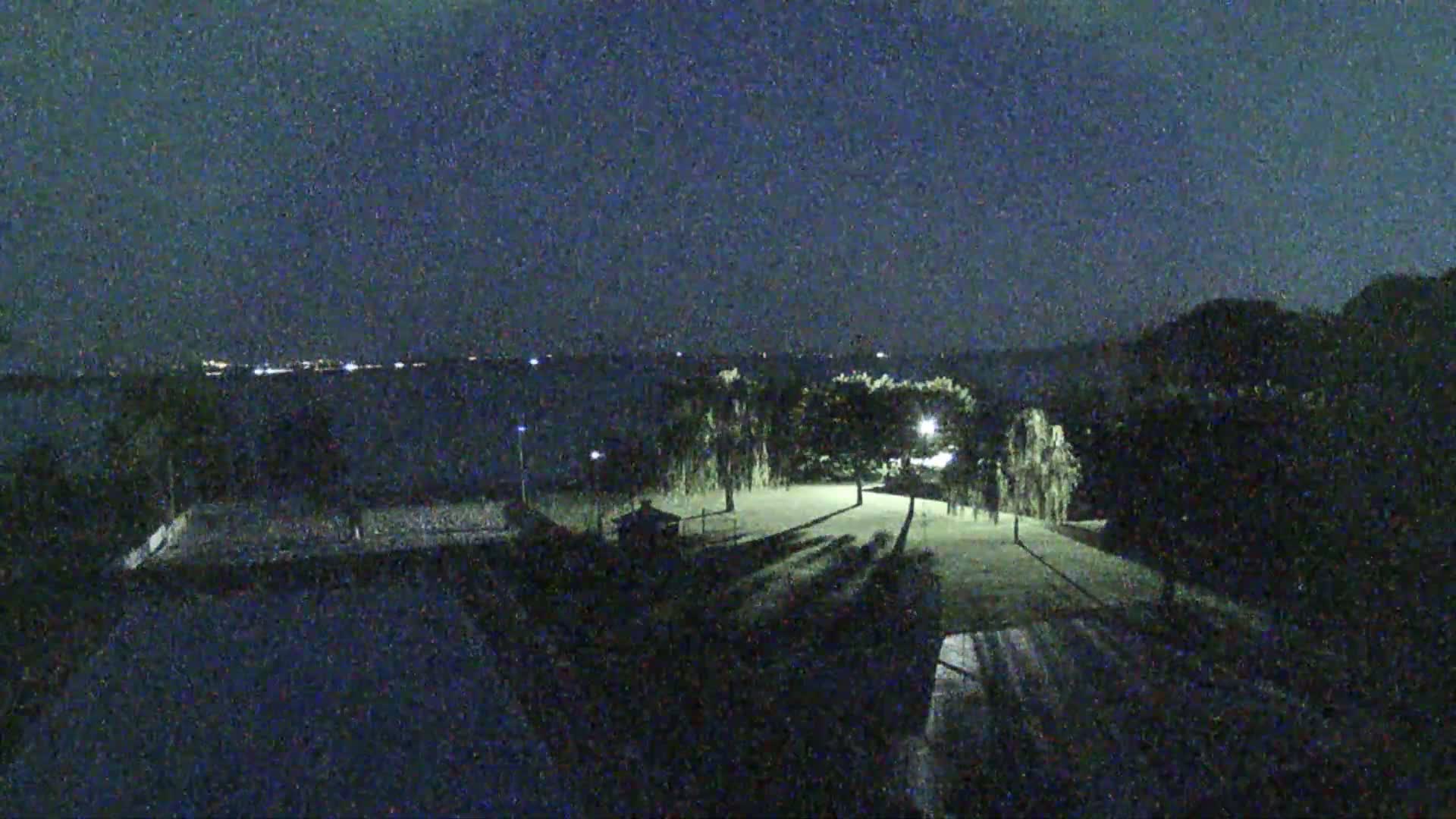 Lago Trasimeno Lake from Castiglione del Lago Live Cam - Castiglione del Lago, Umbria, Italy