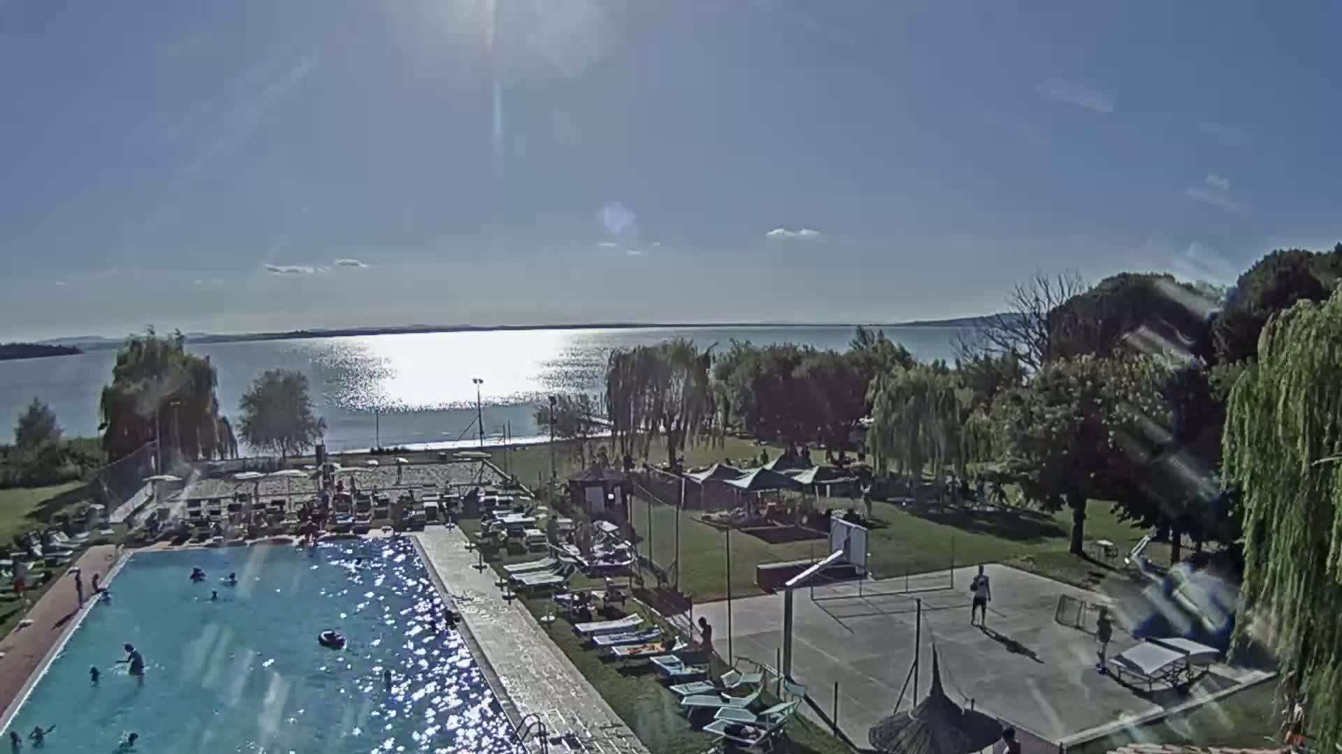 Lago Trasimeno Lake from Castiglione del Lago Live Cam - Castiglione del Lago, Umbria, Italy