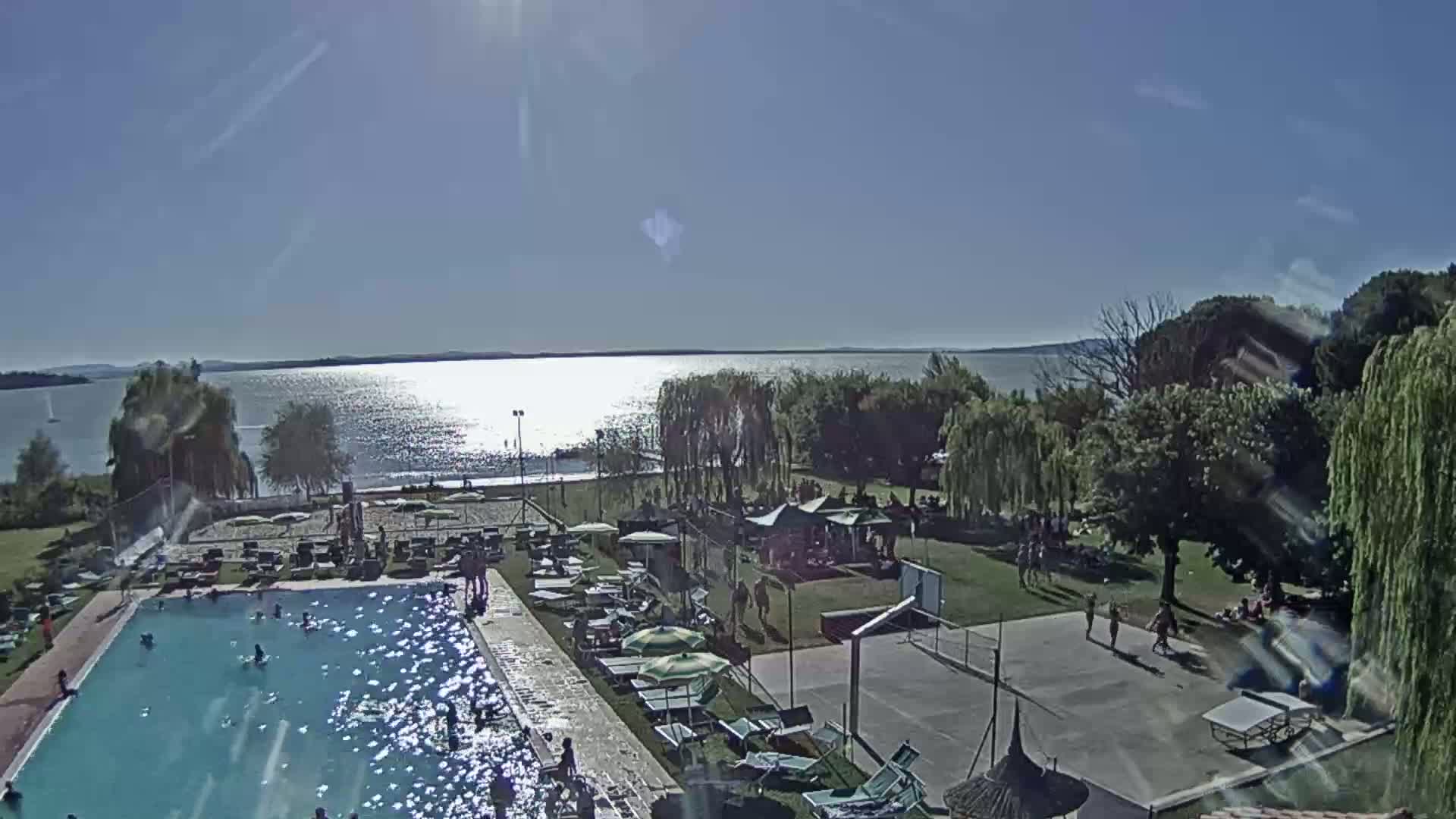 Lago Trasimeno Lake from Castiglione del Lago Live Cam - Castiglione del Lago, Umbria, Italy
