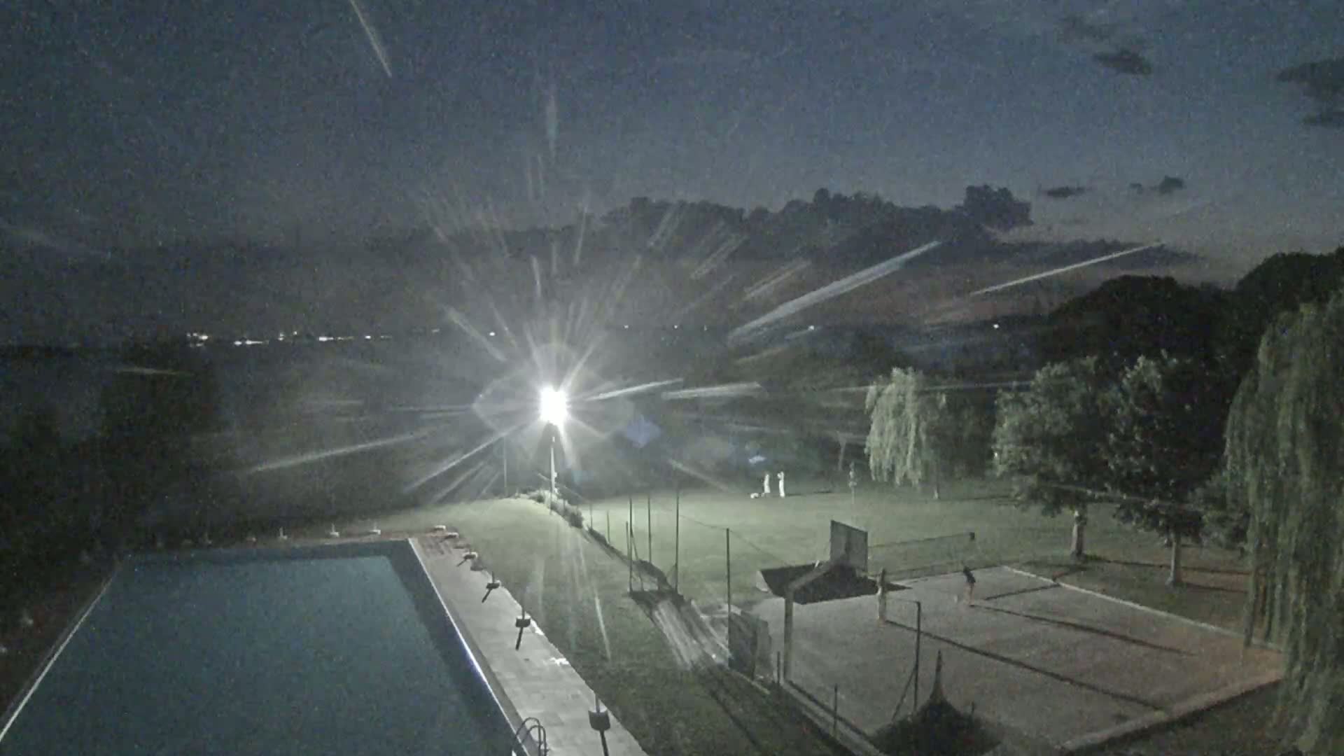 Lago Trasimeno Lake from Castiglione del Lago Live Cam - Castiglione del Lago, Umbria, Italy
