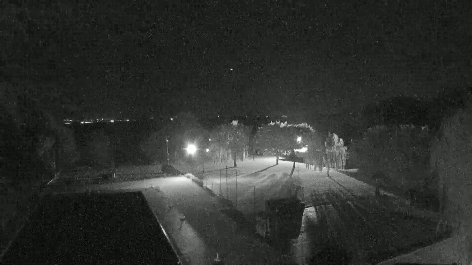 Lago Trasimeno Lake from Castiglione del Lago Live Cam - Castiglione del Lago, Umbria, Italy