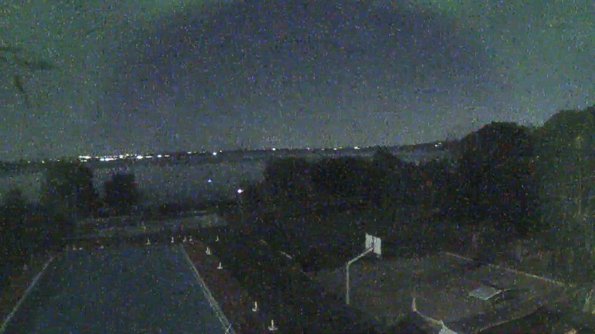 Lago Trasimeno Lake from Castiglione del Lago Live Cam - Castiglione del Lago, Umbria, Italy