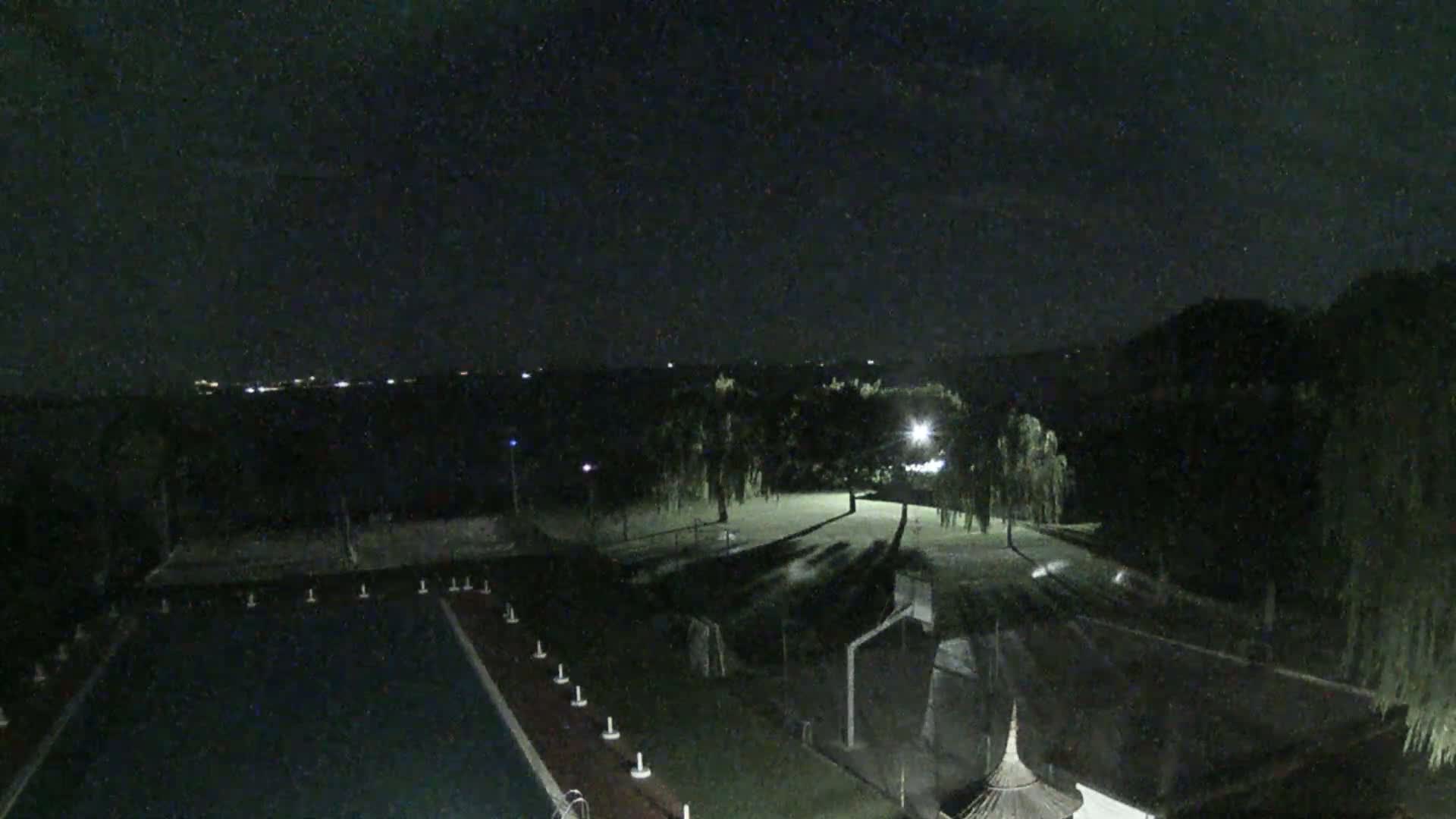 Lago Trasimeno Lake from Castiglione del Lago Live Cam - Castiglione del Lago, Umbria, Italy