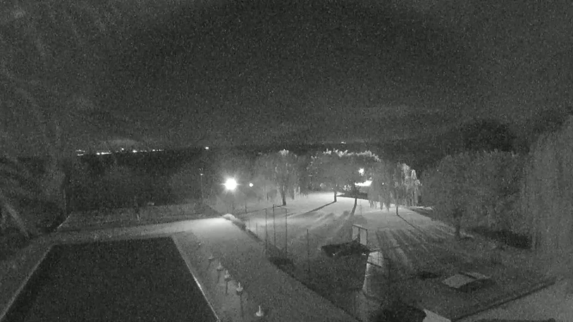 Lago Trasimeno Lake from Castiglione del Lago Live Cam - Castiglione del Lago, Umbria, Italy