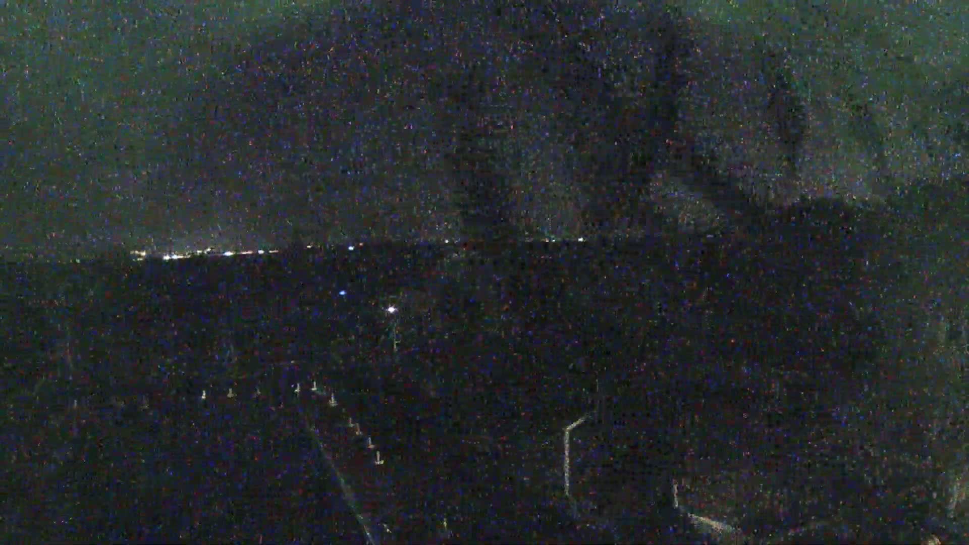 Lago Trasimeno Lake from Castiglione del Lago Live Cam - Castiglione del Lago, Umbria, Italy