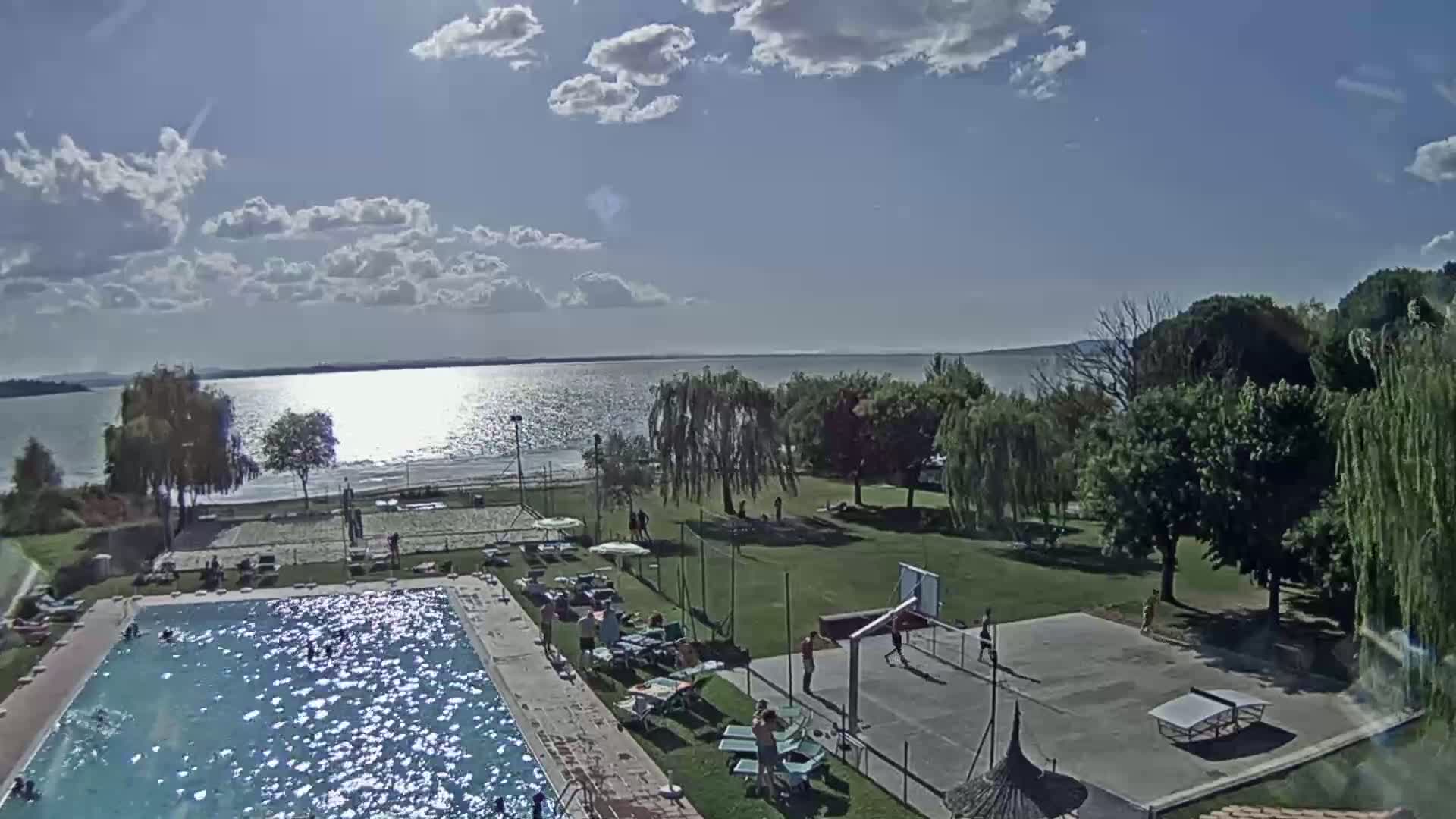 Lago Trasimeno Lake from Castiglione del Lago Live Cam - Castiglione del Lago, Umbria, Italy