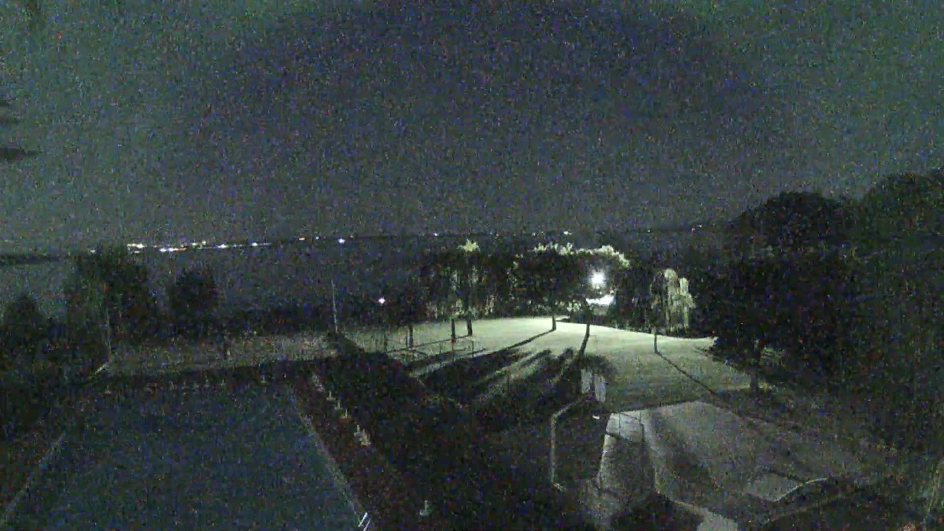 Lago Trasimeno Lake from Castiglione del Lago Live Cam - Castiglione del Lago, Umbria, Italy