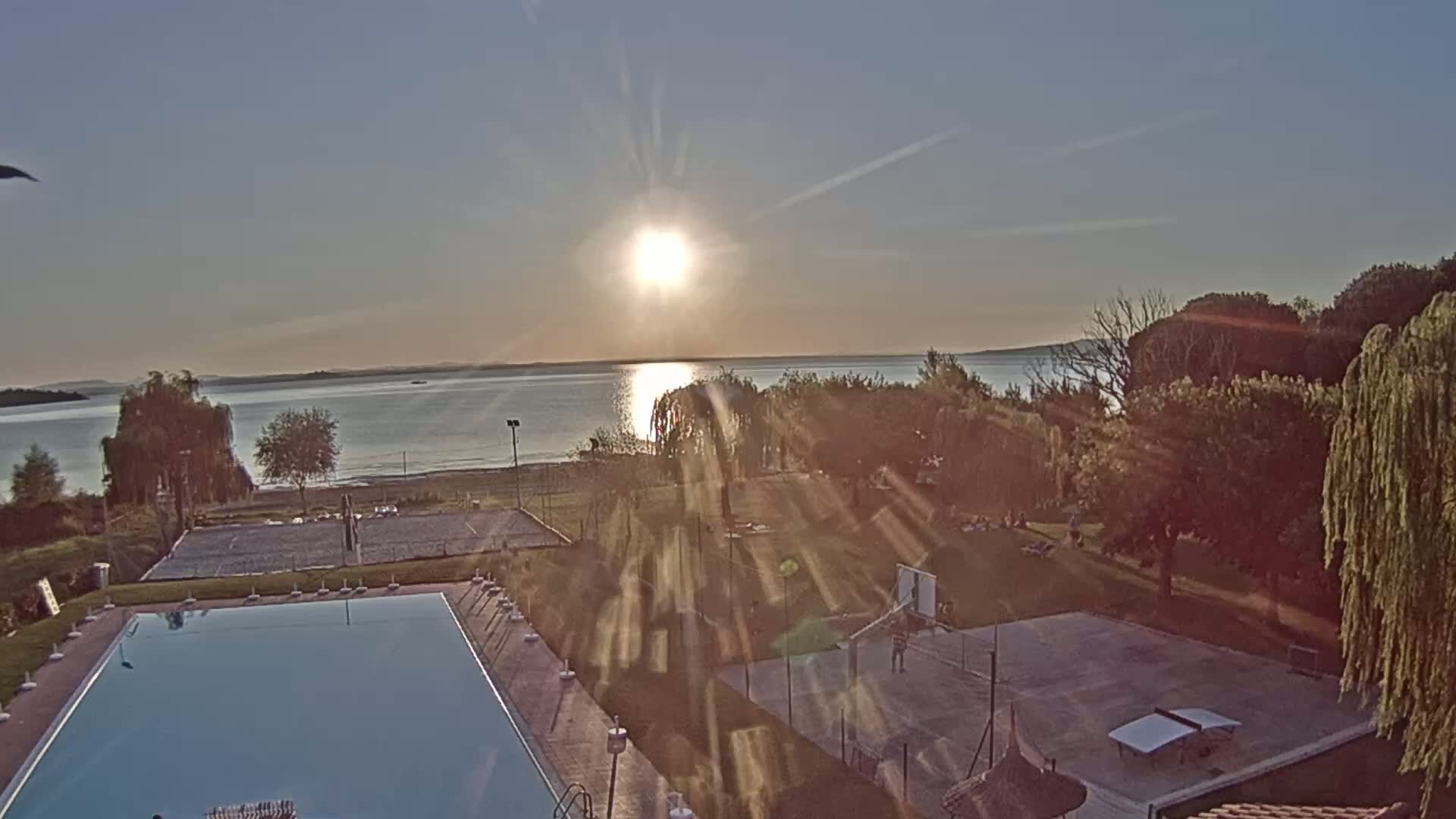 Lago Trasimeno Lake from Castiglione del Lago Live Cam - Castiglione del Lago, Umbria, Italy