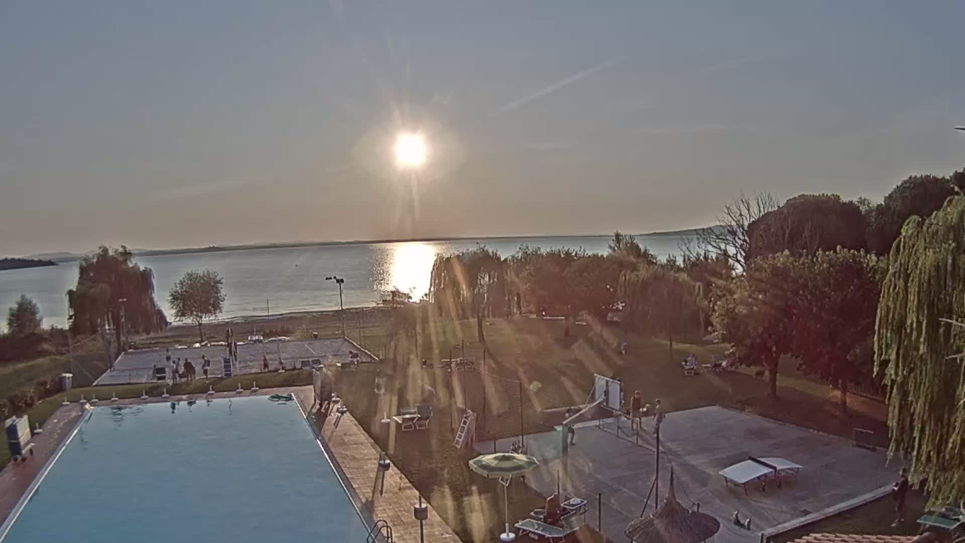 Lago Trasimeno Lake from Castiglione del Lago Live Cam - Castiglione del Lago, Umbria, Italy