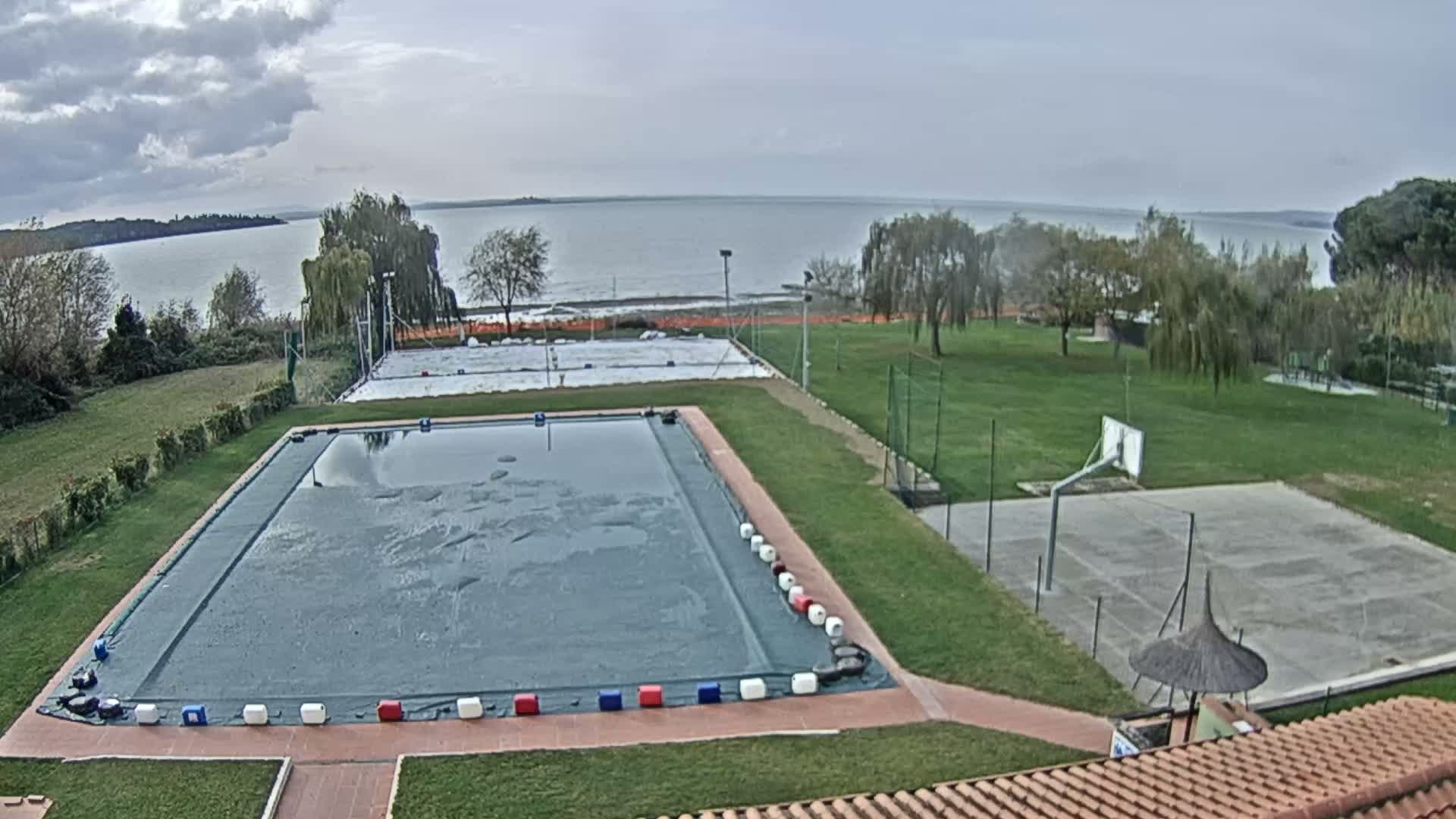 Lago Trasimeno Lake from Castiglione del Lago Live Cam - Castiglione del Lago, Umbria, Italy
