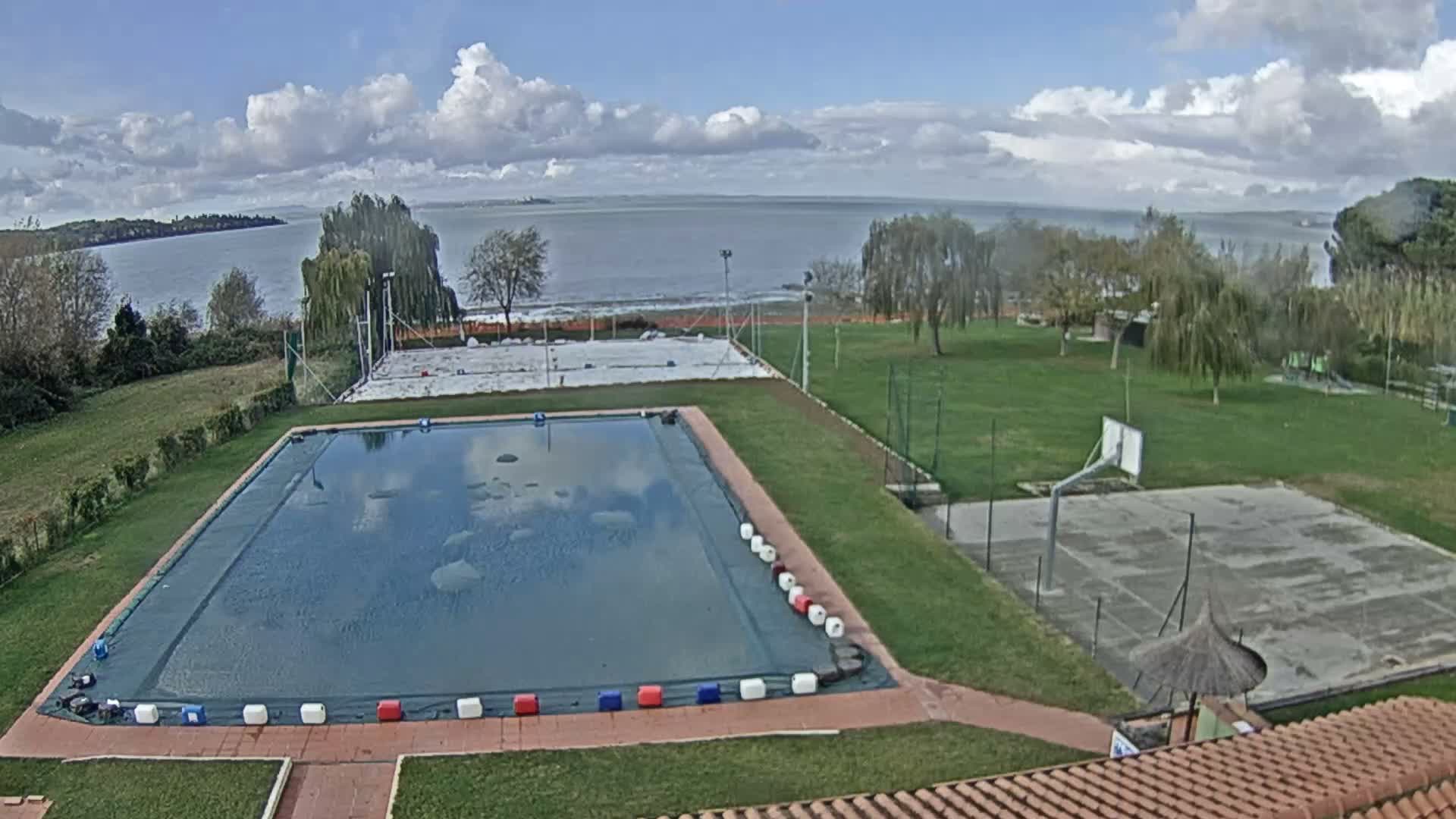 Lago Trasimeno Lake from Castiglione del Lago Live Cam - Castiglione del Lago, Umbria, Italy