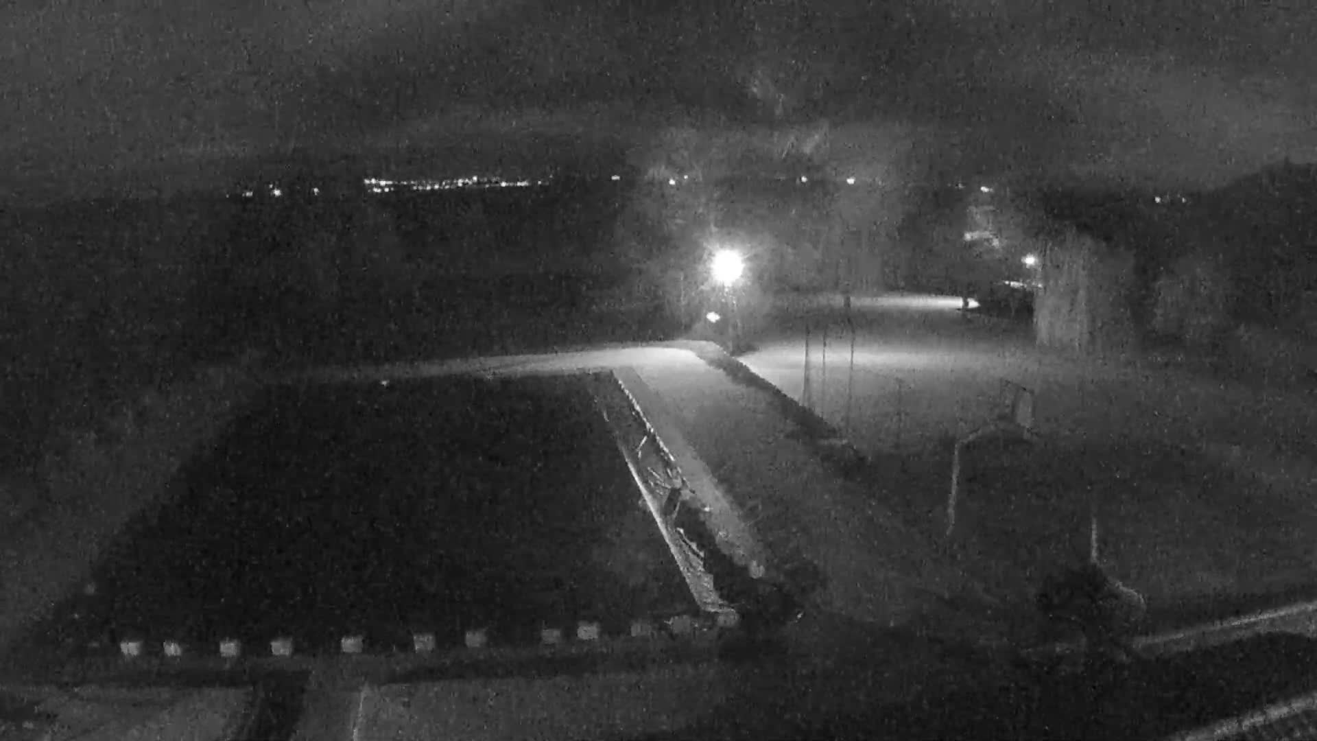 Lago Trasimeno Lake from Castiglione del Lago Live Cam - Castiglione del Lago, Umbria, Italy