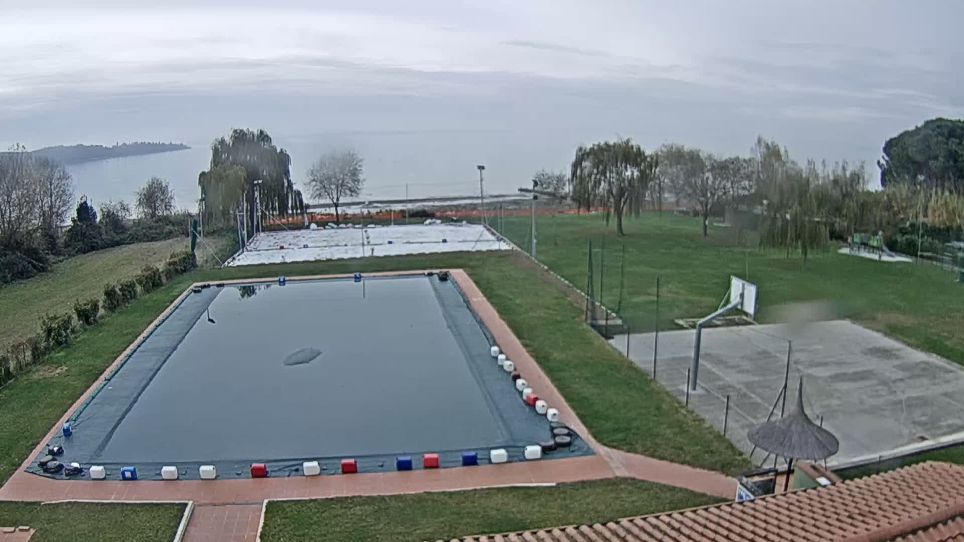 Lago Trasimeno Lake from Castiglione del Lago Live Cam - Castiglione del Lago, Umbria, Italy