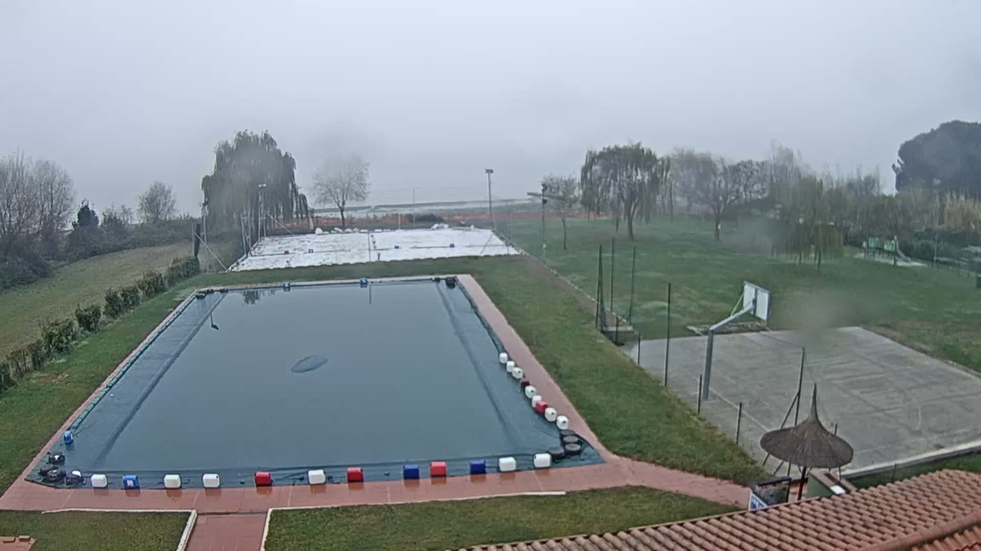 Lago Trasimeno Lake from Castiglione del Lago Live Cam - Castiglione del Lago, Umbria, Italy