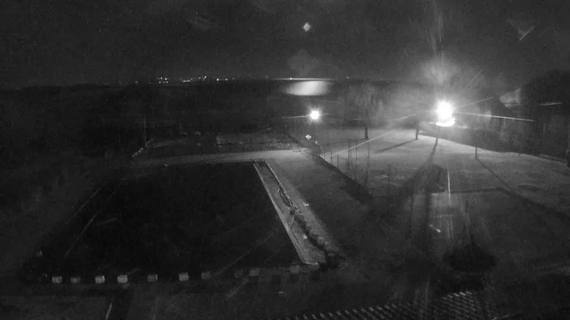 Lago Trasimeno Lake from Castiglione del Lago Live Cam - Castiglione del Lago, Umbria, Italy