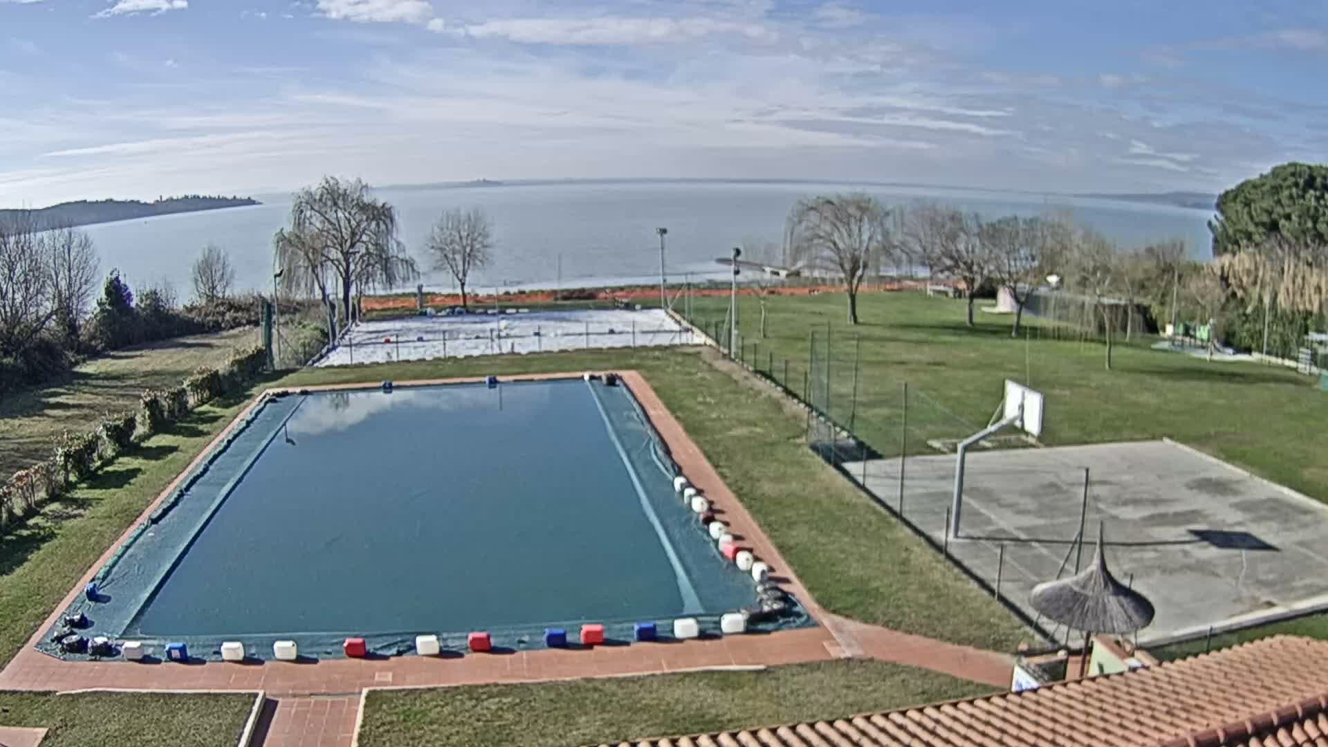 Lago Trasimeno Lake from Castiglione del Lago Live Cam - Castiglione del Lago, Umbria, Italy