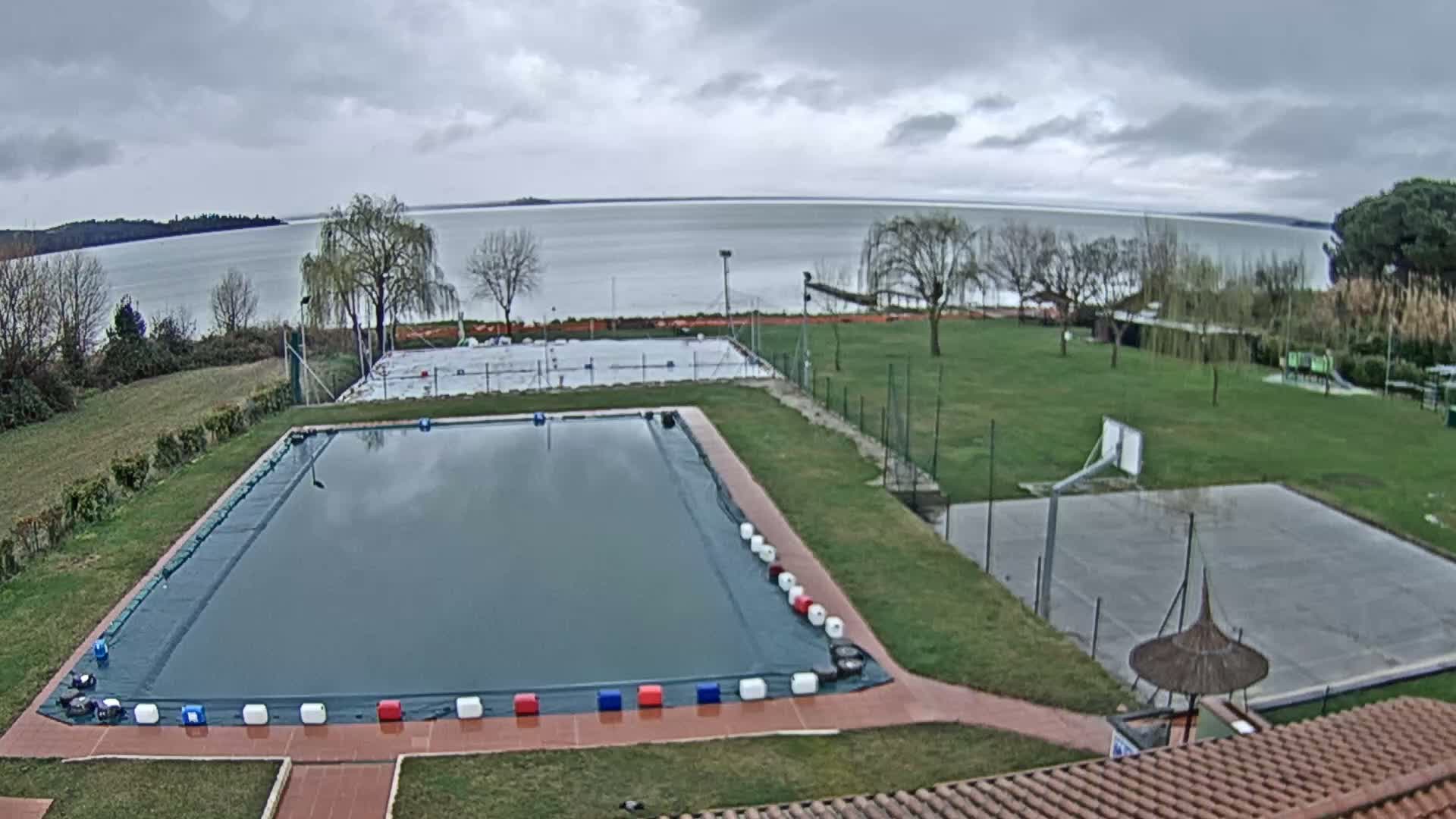 Lago Trasimeno Lake from Castiglione del Lago Live Cam - Castiglione del Lago, Umbria, Italy