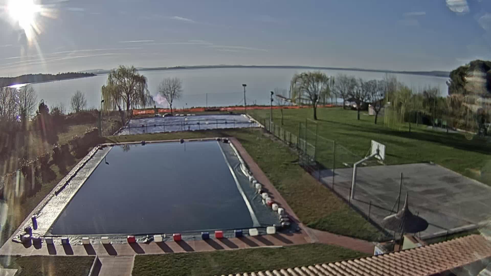 Lago Trasimeno Lake from Castiglione del Lago Live Cam - Castiglione del Lago, Umbria, Italy