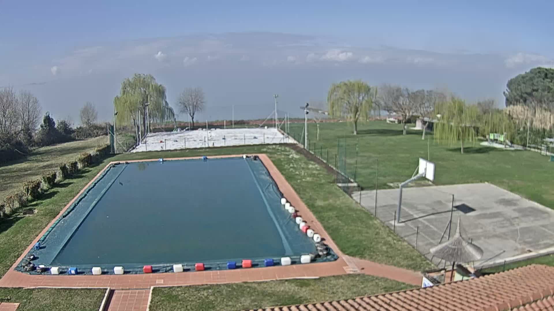 Lago Trasimeno Lake from Castiglione del Lago Live Cam - Castiglione del Lago, Umbria, Italy