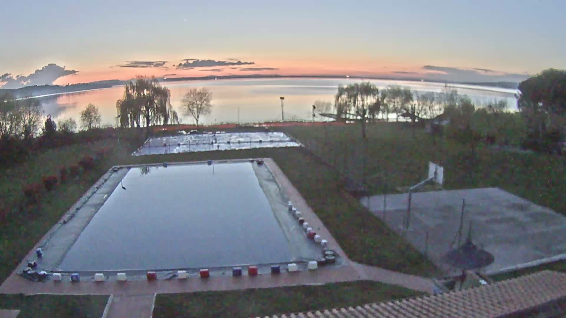 Lago Trasimeno Lake from Castiglione del Lago Live Cam - Castiglione del Lago, Umbria, Italy