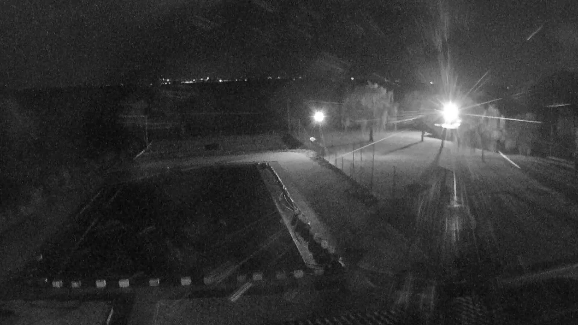 Lago Trasimeno Lake from Castiglione del Lago Live Cam - Castiglione del Lago, Umbria, Italy