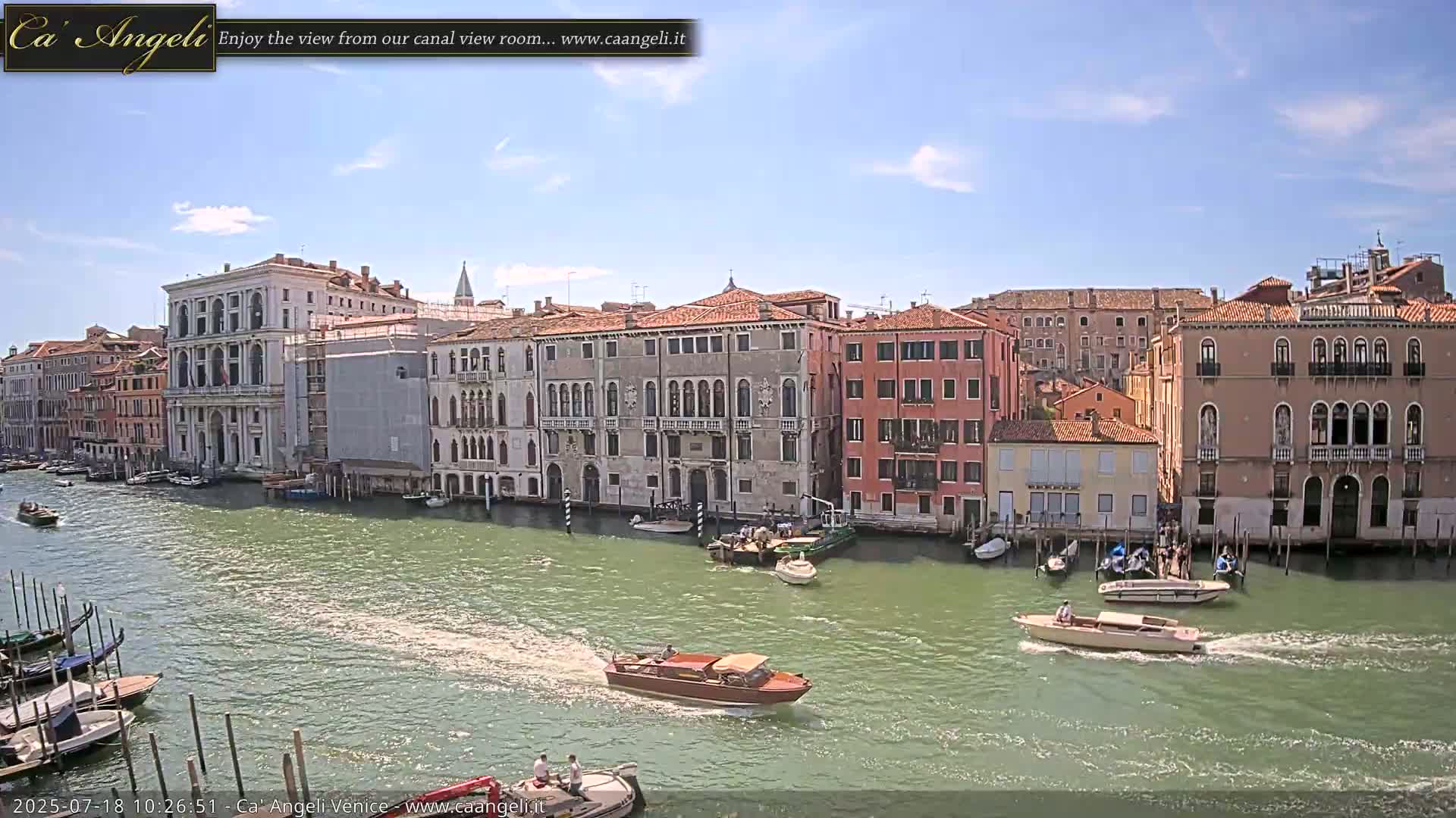 Venice Boats in Grand Canal Live Cam - Venice, Veneto, Italy
