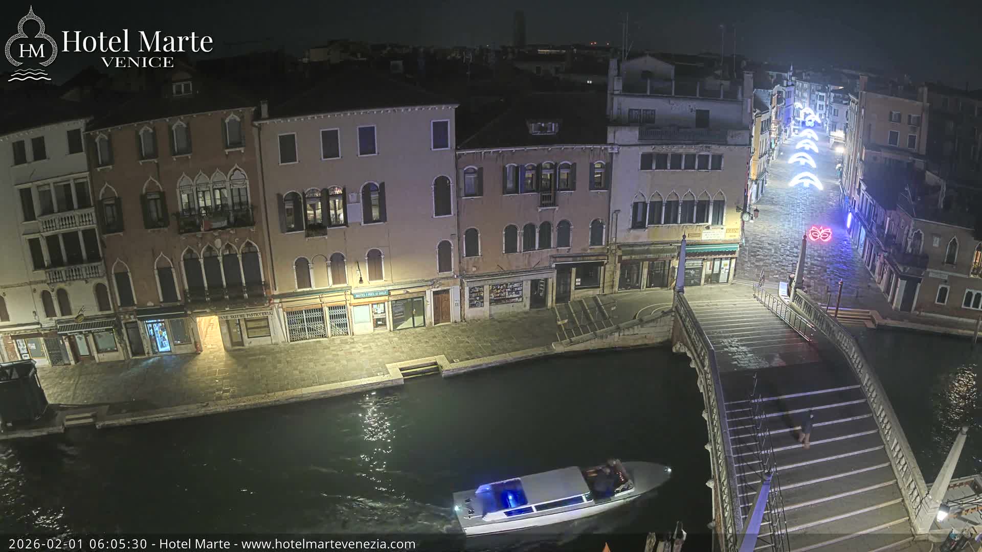 Venice , Ponte delle Guglie Bridge in Canal of Cannaregio - Venice, Veneto, Italy