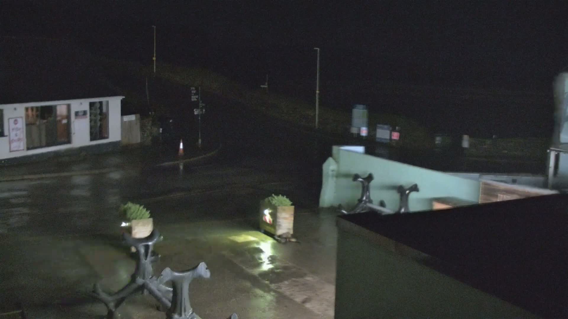 Broad Haven, Beach West View Live Cam - The Havens, Pembrokeshire, Dyfed, Wales, United Kingdom