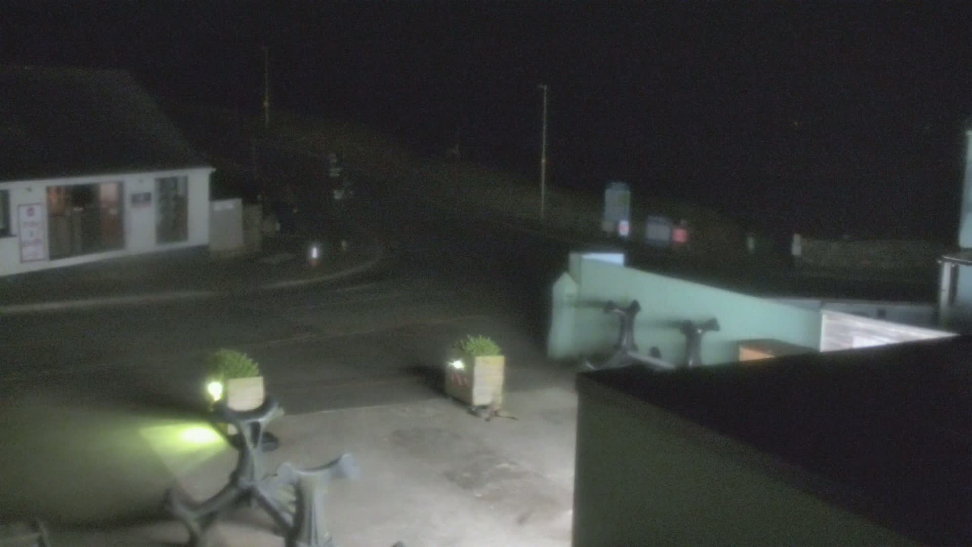 Broad Haven, Beach West View Live Cam - The Havens, Pembrokeshire, Dyfed, Wales, United Kingdom