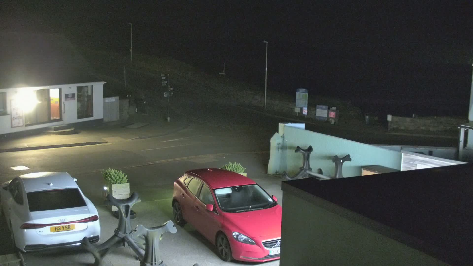 Broad Haven, Beach West View Live Cam - The Havens, Pembrokeshire, Dyfed, Wales, United Kingdom