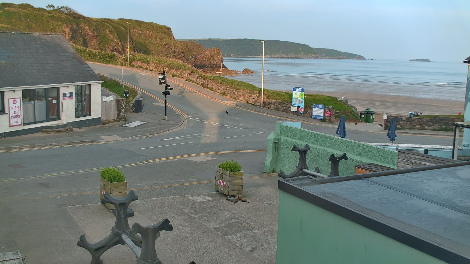 Broad Haven, Beach West View Live Cam - The Havens, Pembrokeshire, Dyfed, Wales, United Kingdom