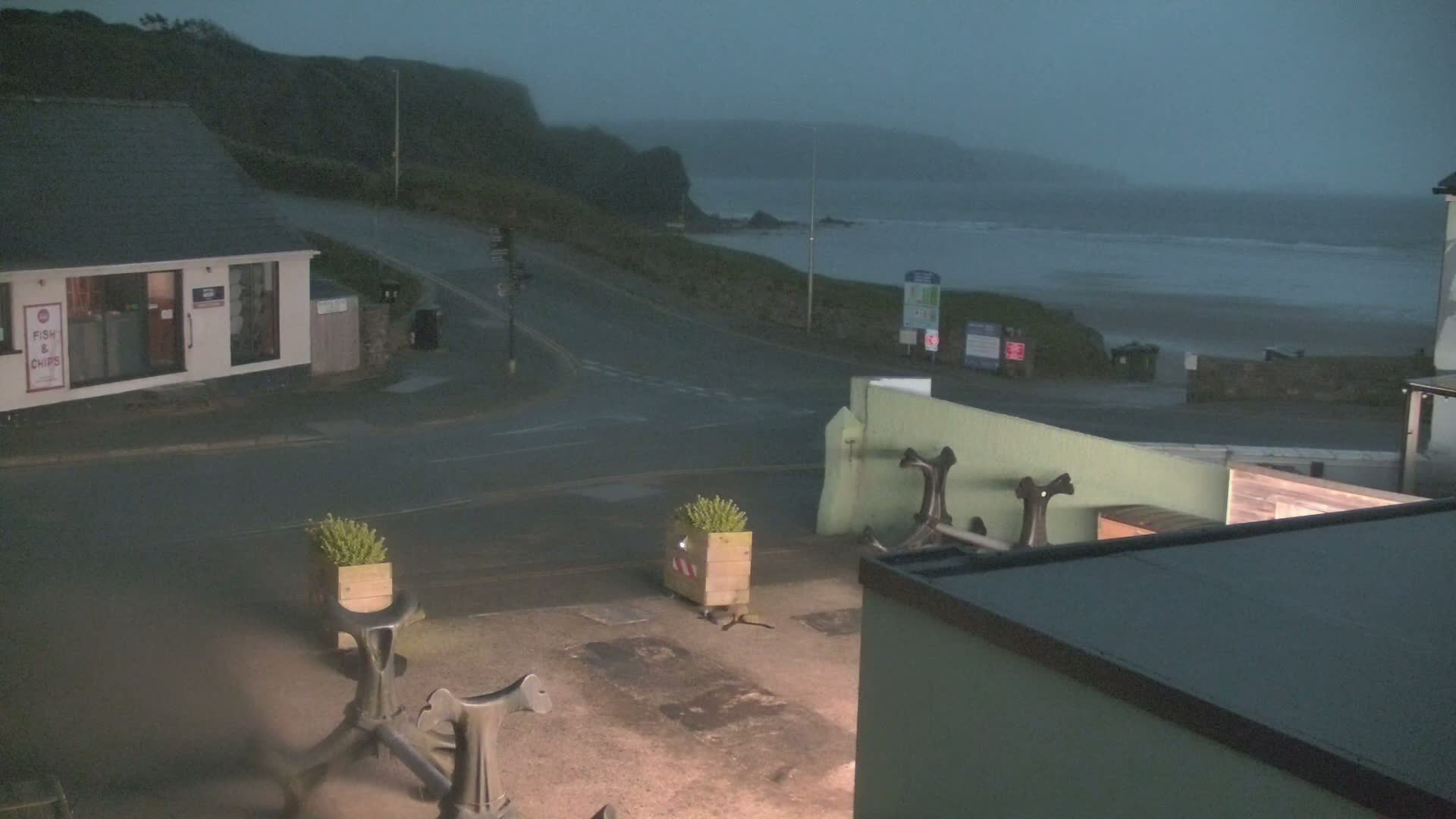 Broad Haven, Beach West View Live Cam - The Havens, Pembrokeshire, Dyfed, Wales, United Kingdom
