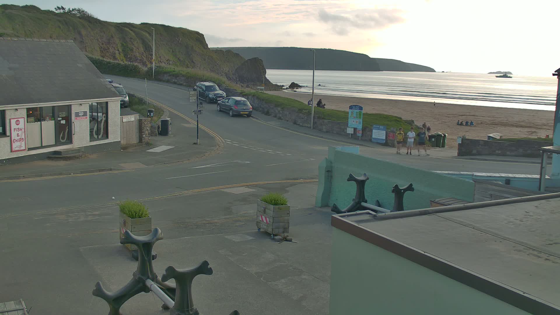 Broad Haven, Beach West View Live Cam - The Havens, Pembrokeshire, Dyfed, Wales, United Kingdom