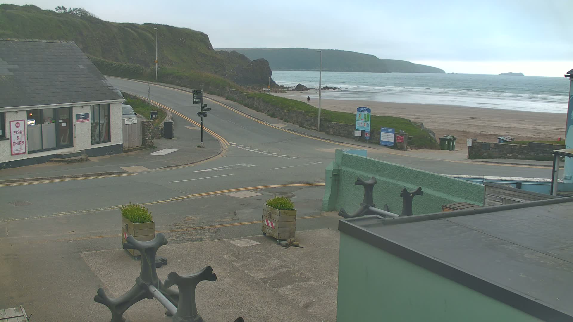 Broad Haven, Beach West View Live Cam - The Havens, Pembrokeshire, Dyfed, Wales, United Kingdom