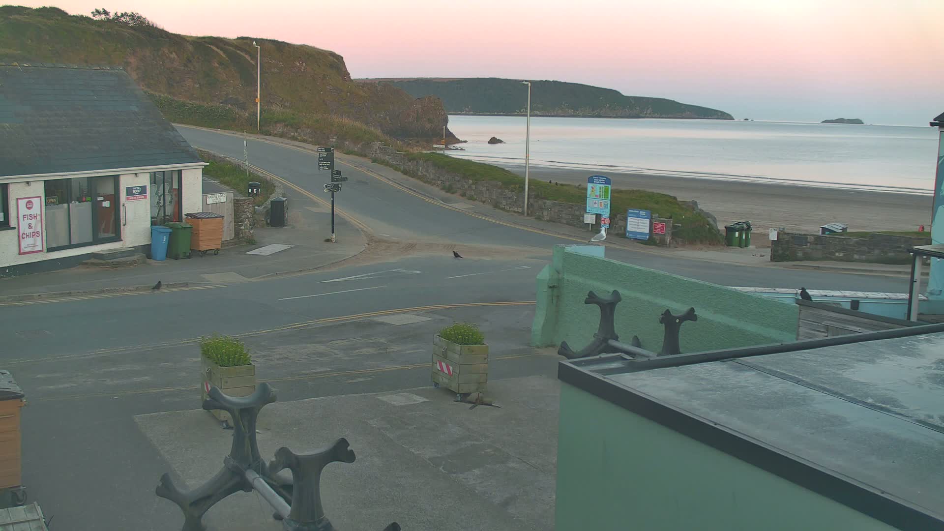 Broad Haven, Beach West View Live Cam - The Havens, Pembrokeshire, Dyfed, Wales, United Kingdom