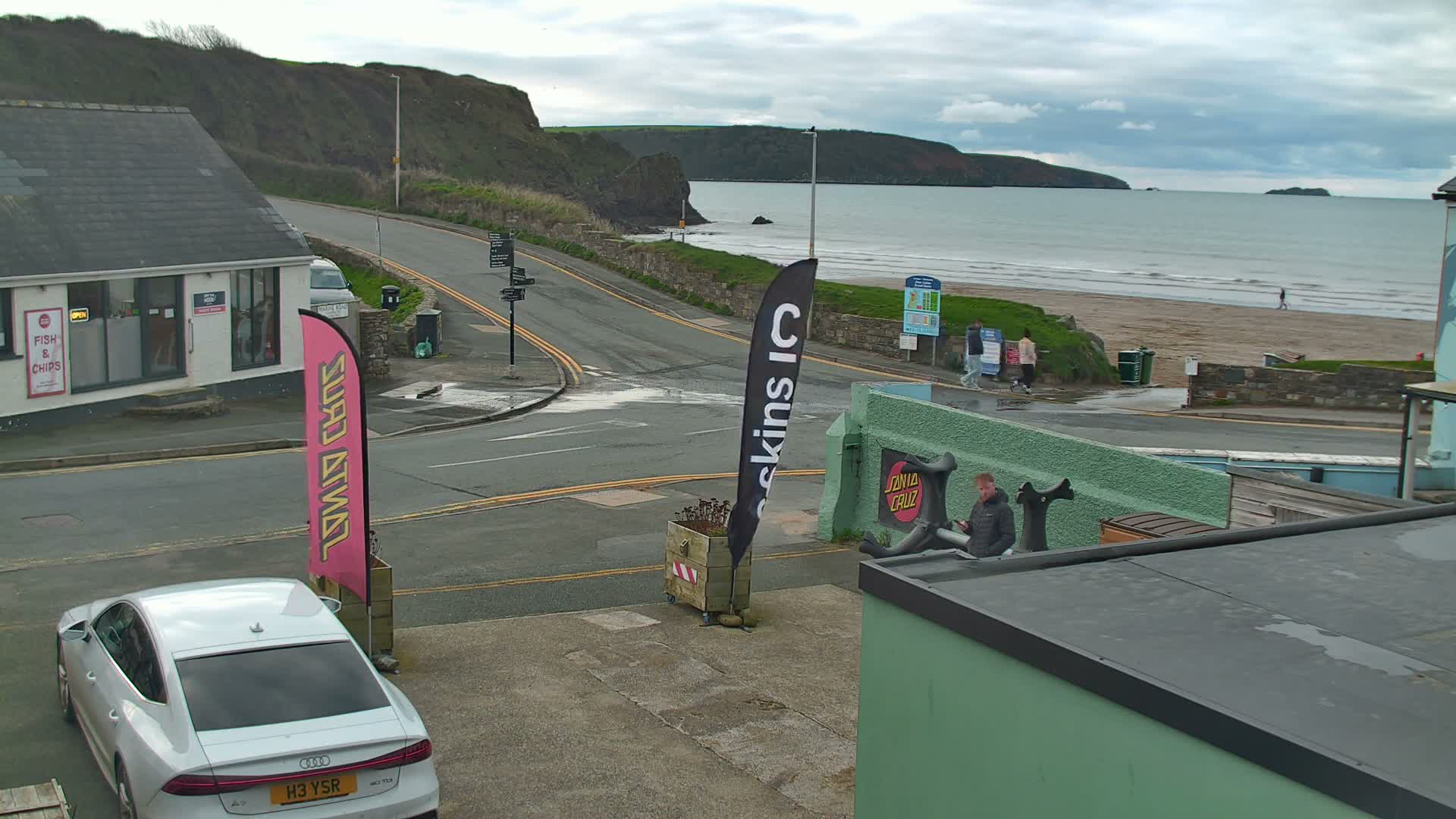 Broad Haven, Beach West View Live Cam - The Havens, Pembrokeshire, Dyfed, Wales, United Kingdom