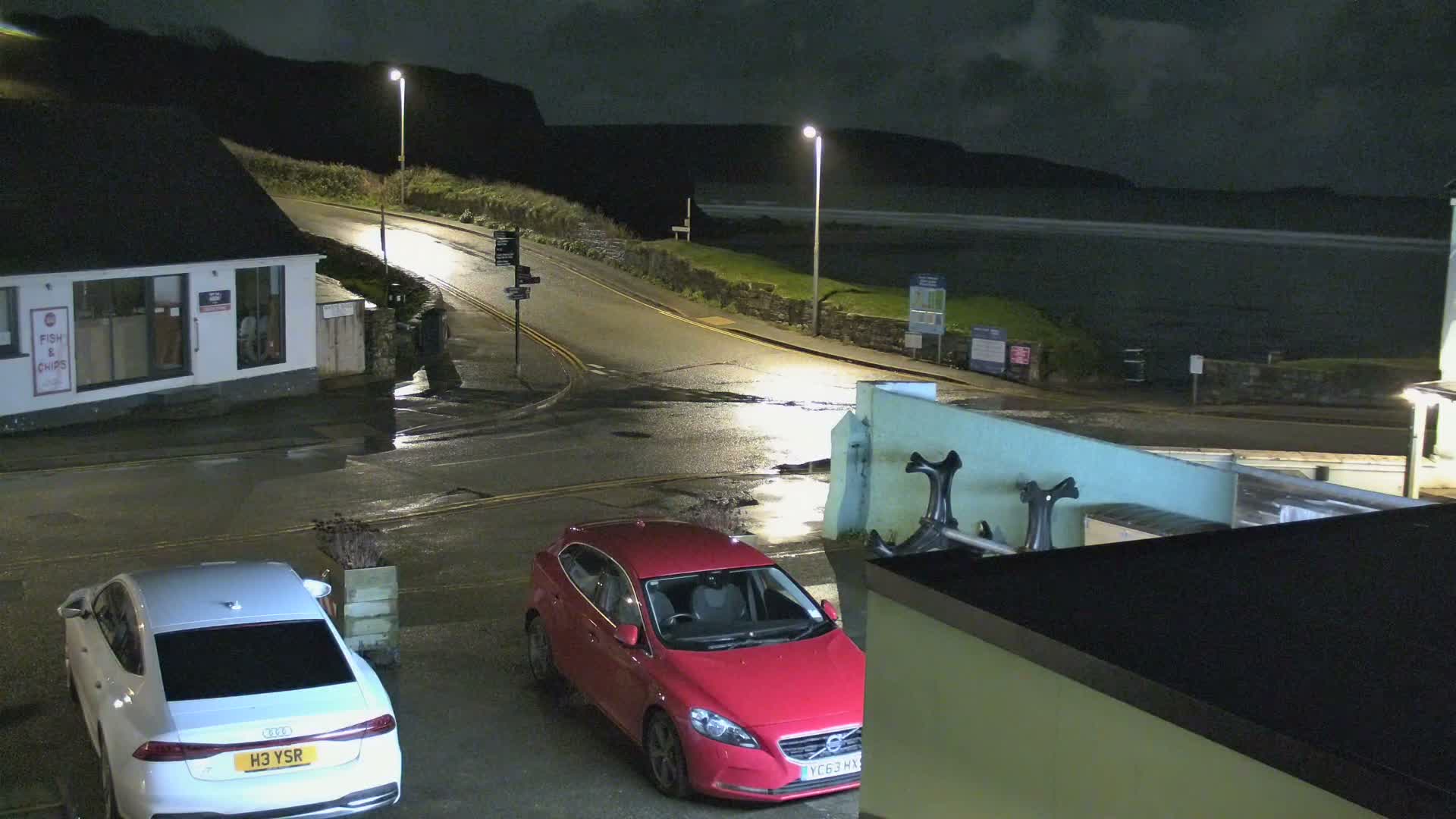 Broad Haven, Beach West View Live Cam - The Havens, Pembrokeshire, Dyfed, Wales, United Kingdom