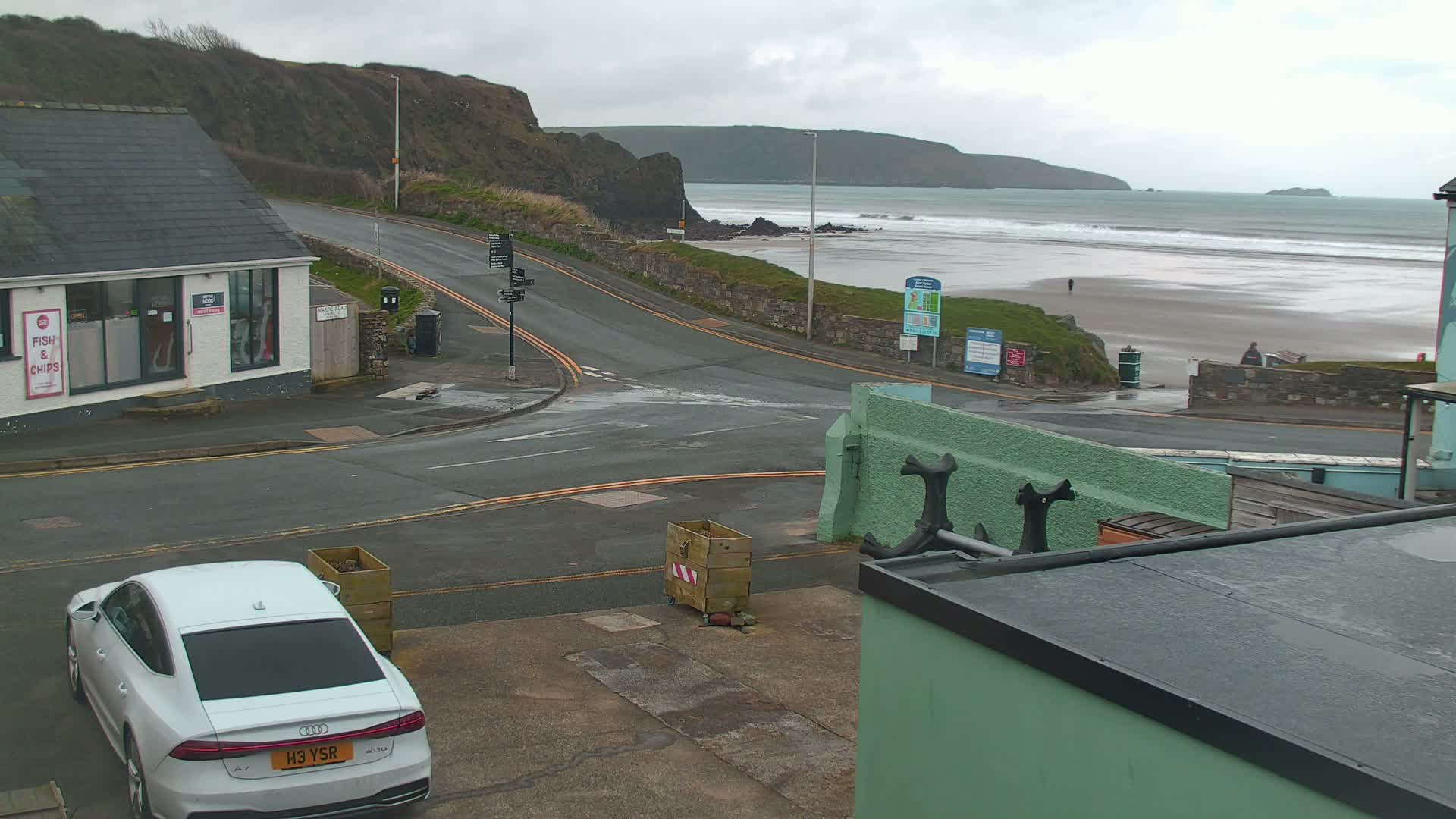 Broad Haven, Beach West View Live Cam - The Havens, Pembrokeshire, Dyfed, Wales, United Kingdom